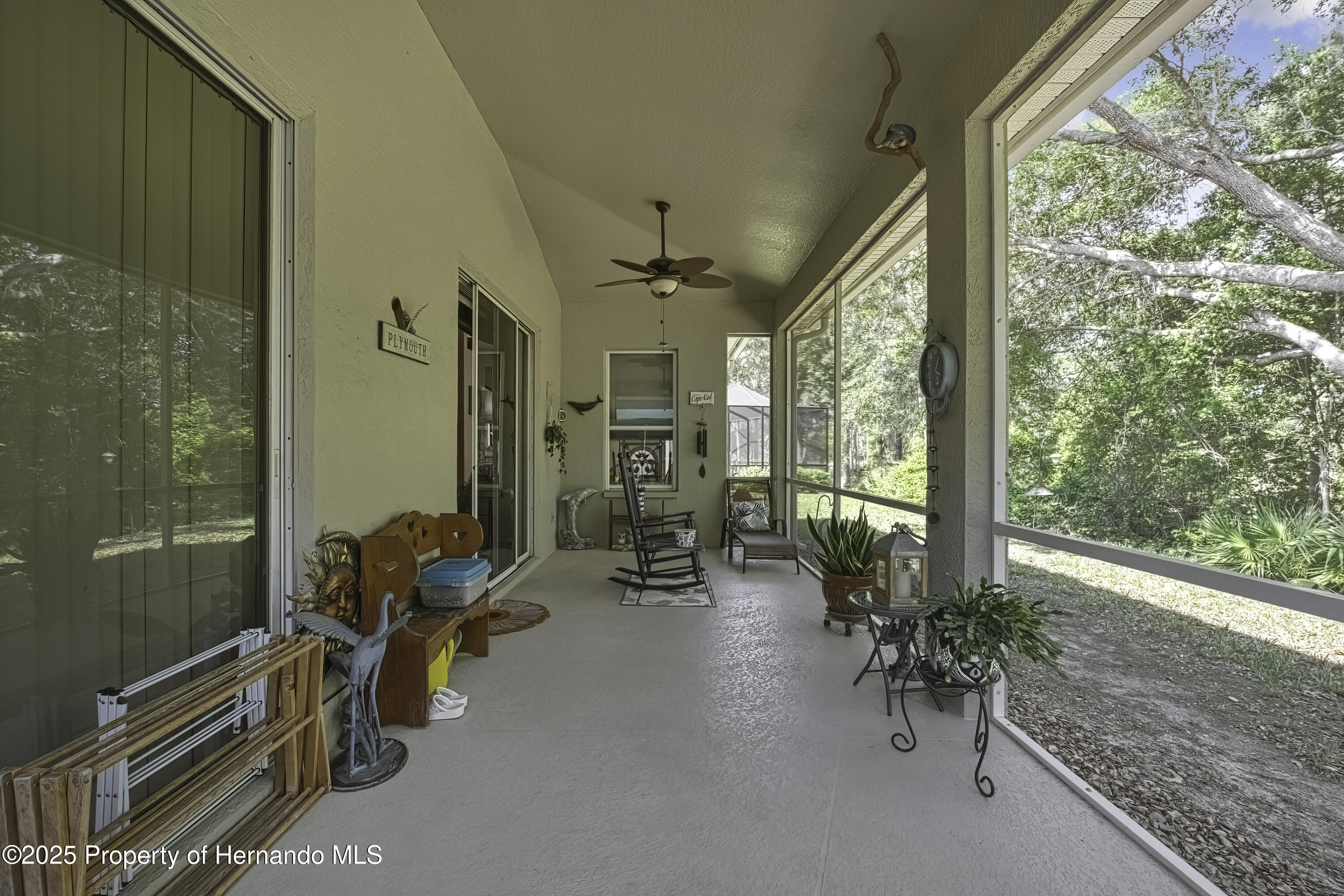 10109 Holly Berry Drive, Weeki Wachee, Florida image 30