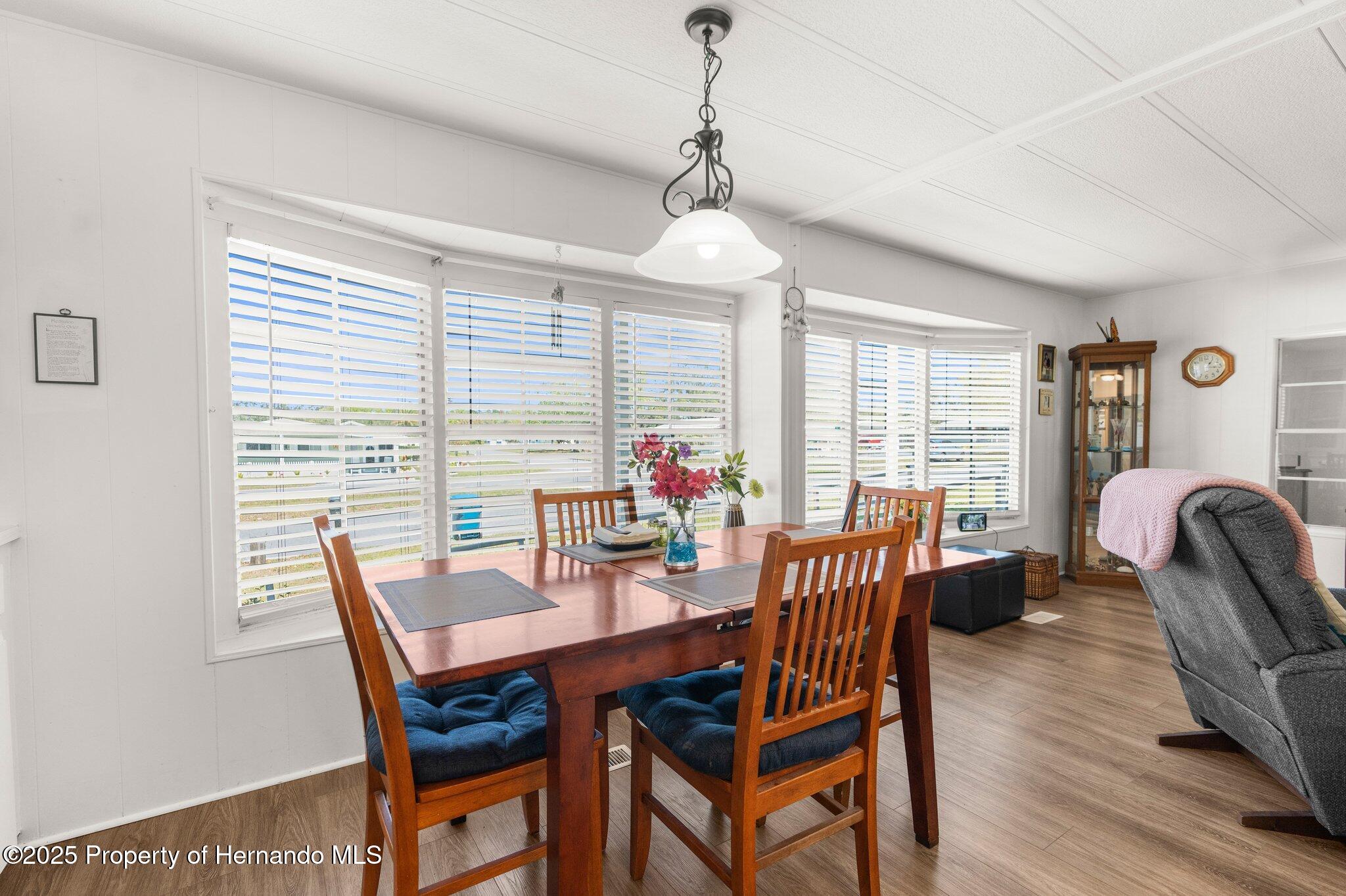 8240 Highpoint Boulevard, Brooksville, Florida image 11