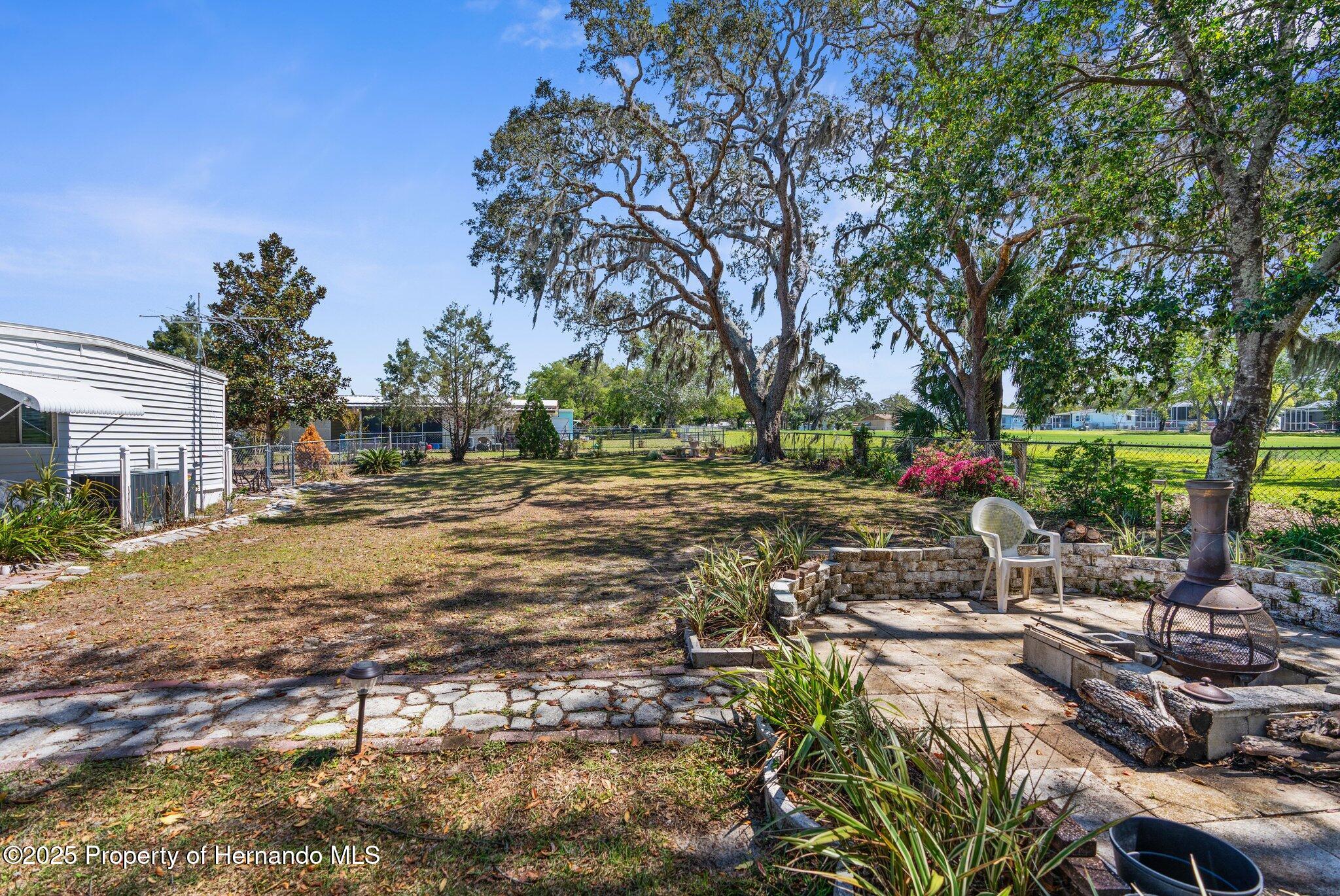 8240 Highpoint Boulevard, Brooksville, Florida image 32