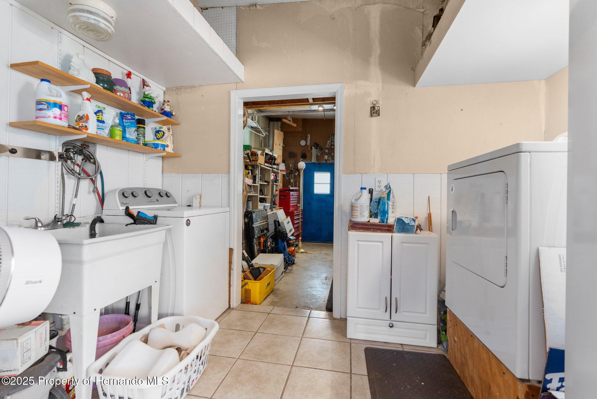 8240 Highpoint Boulevard, Brooksville, Florida image 27