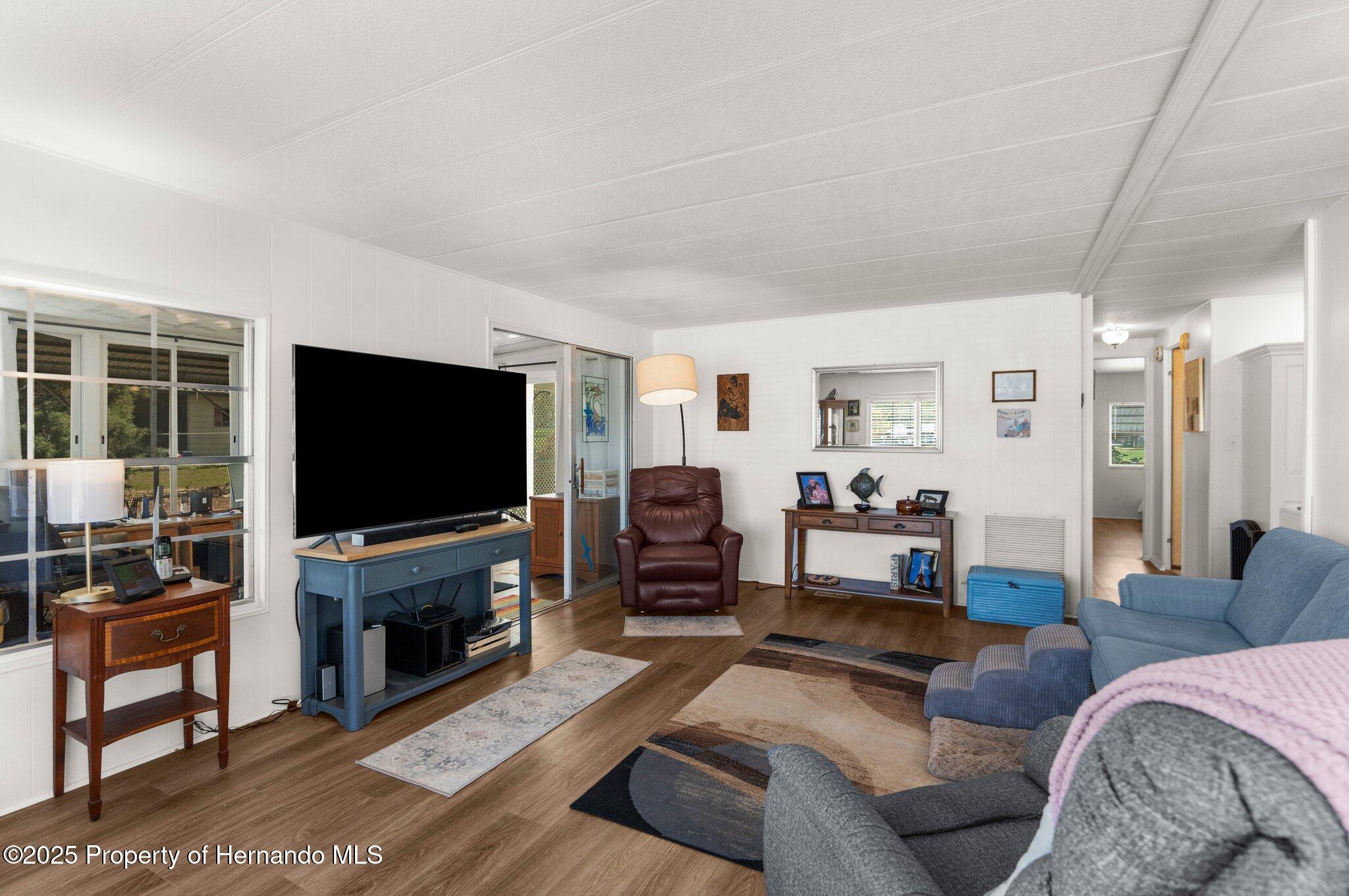 8240 Highpoint Boulevard, Brooksville, Florida image 17
