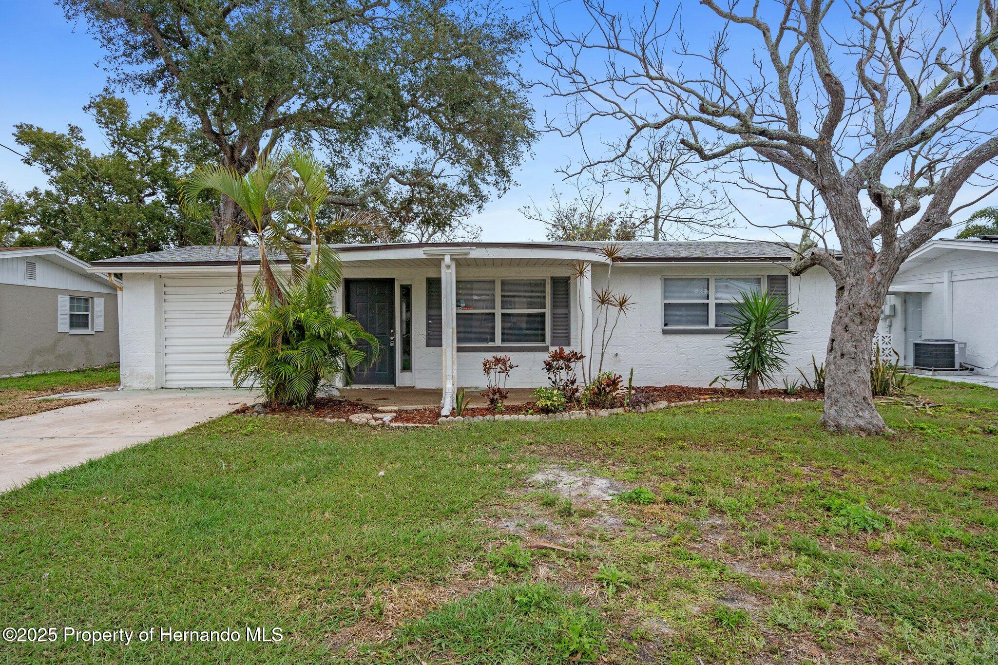6414 Kelso Drive, Port Richey, Florida image 2