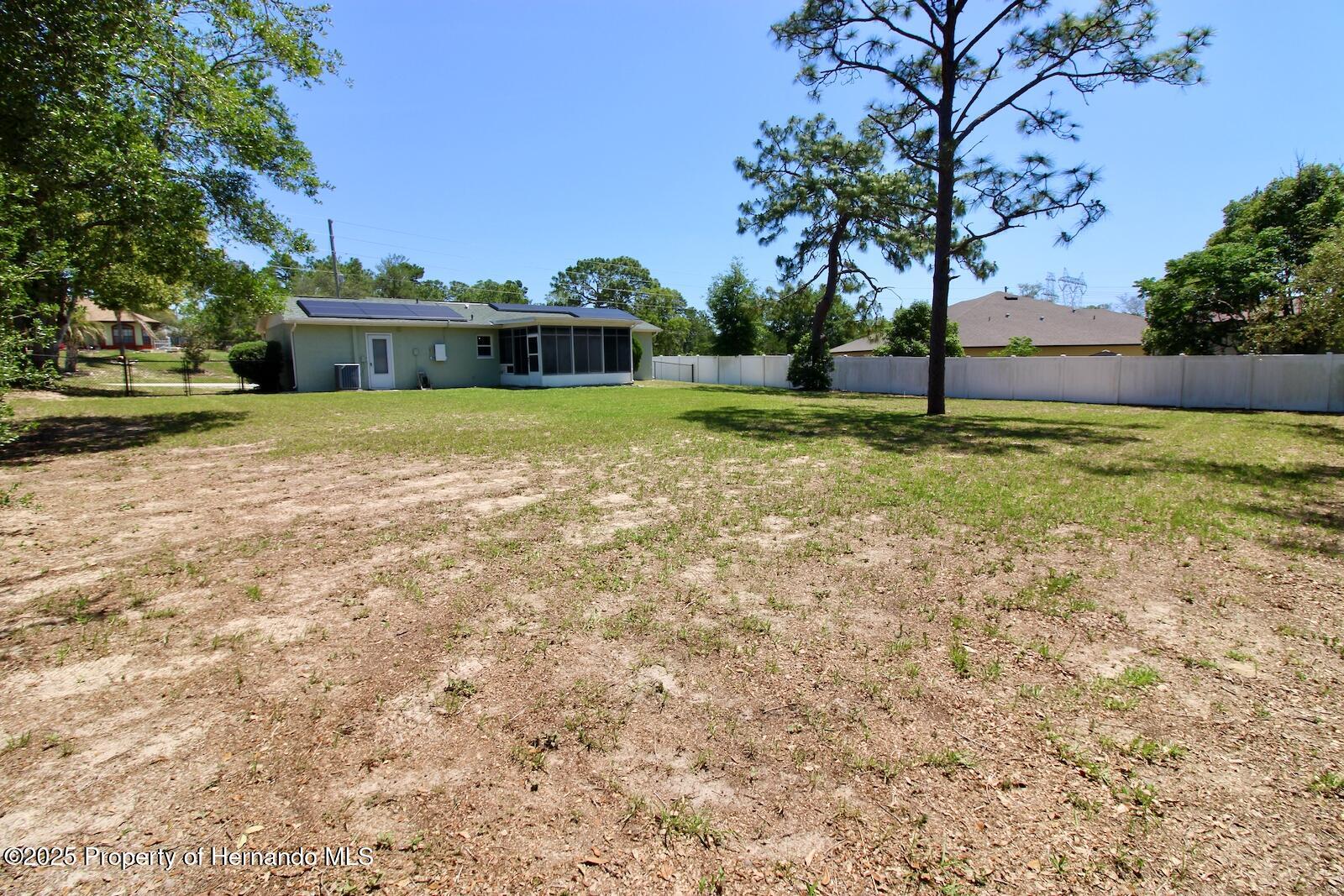13180 Lawrence Street, Spring Hill, Florida image 32