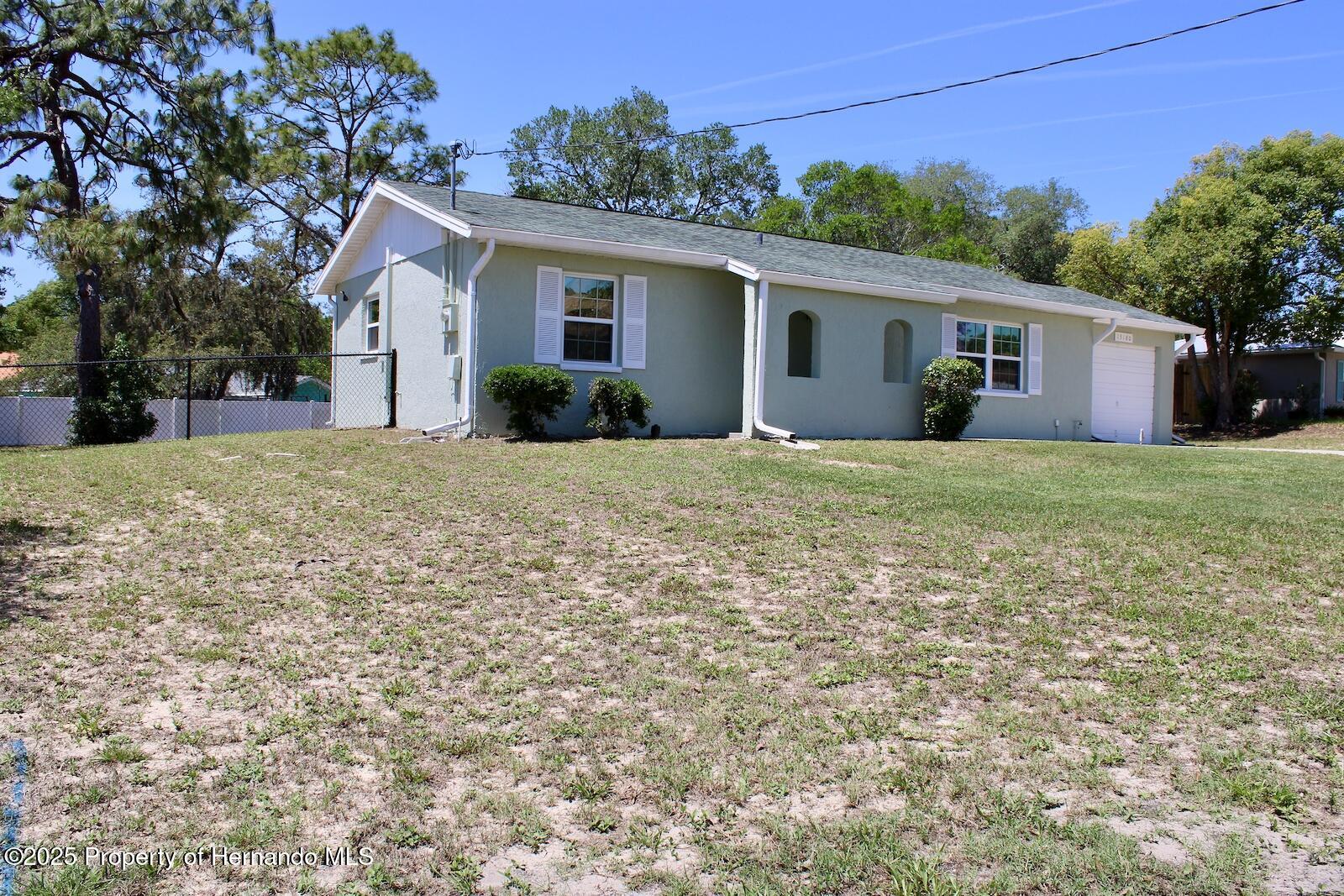13180 Lawrence Street, Spring Hill, Florida image 4