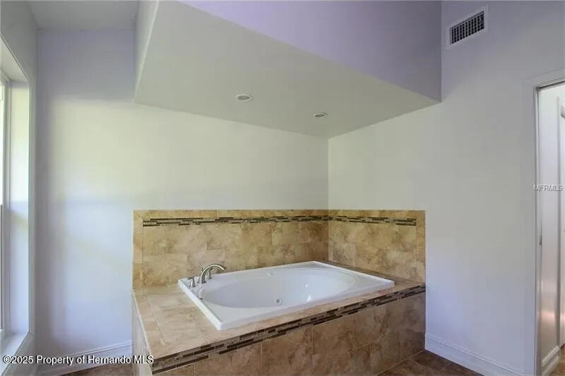 39127 Pretty Pond Road, Zephyrhills, Florida image 29