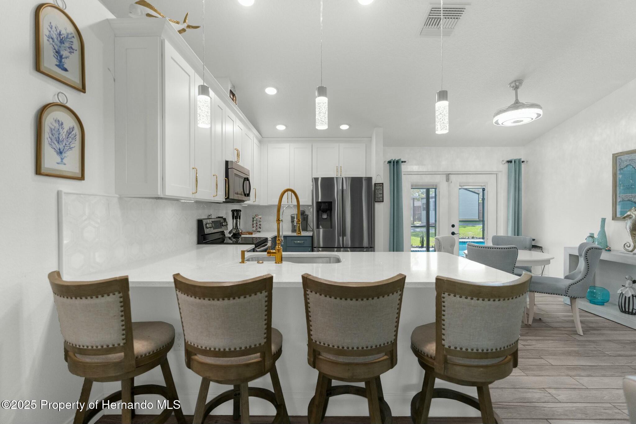 12476 Jaybird Road, Weeki Wachee, Florida image 9