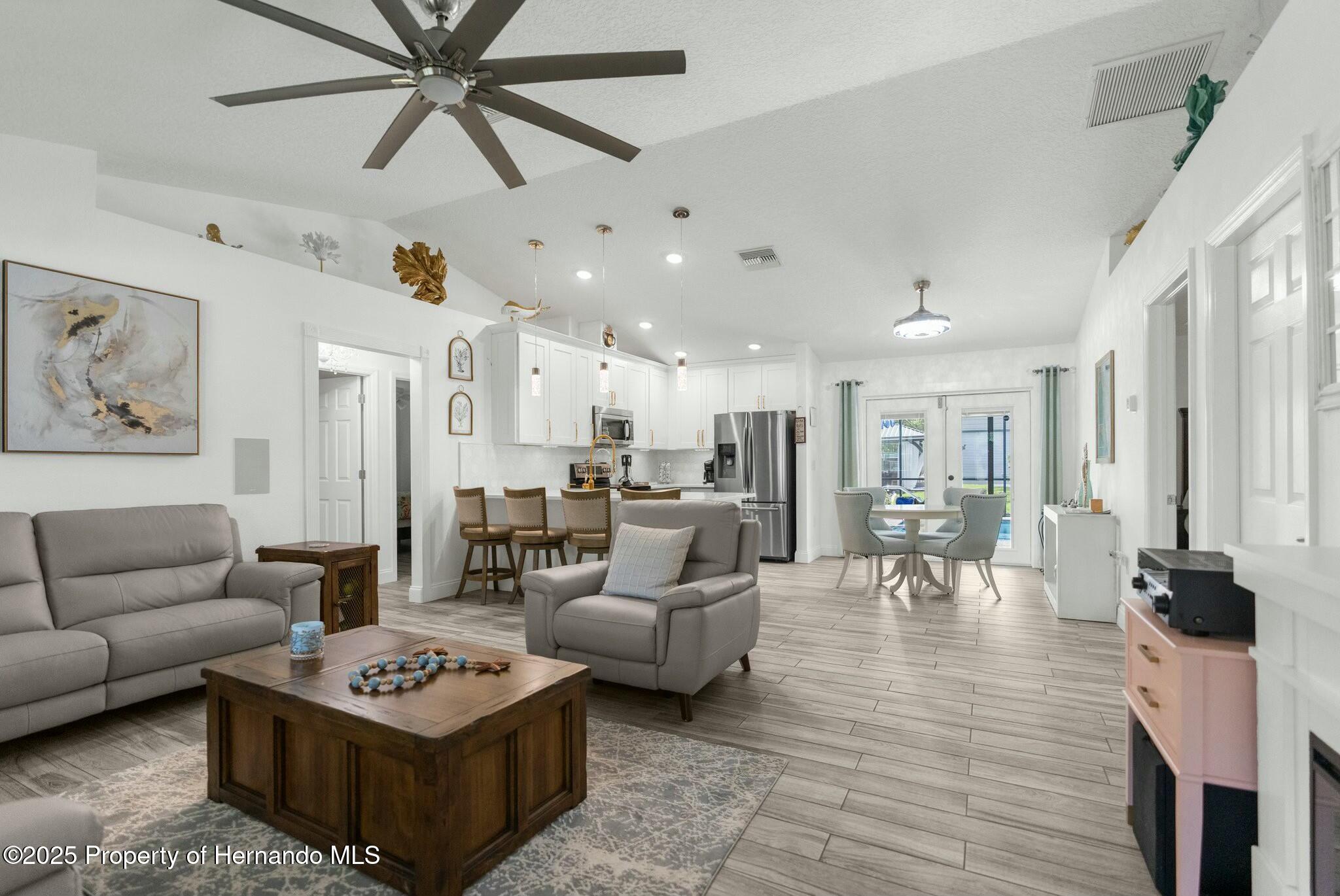 12476 Jaybird Road, Weeki Wachee, Florida image 7
