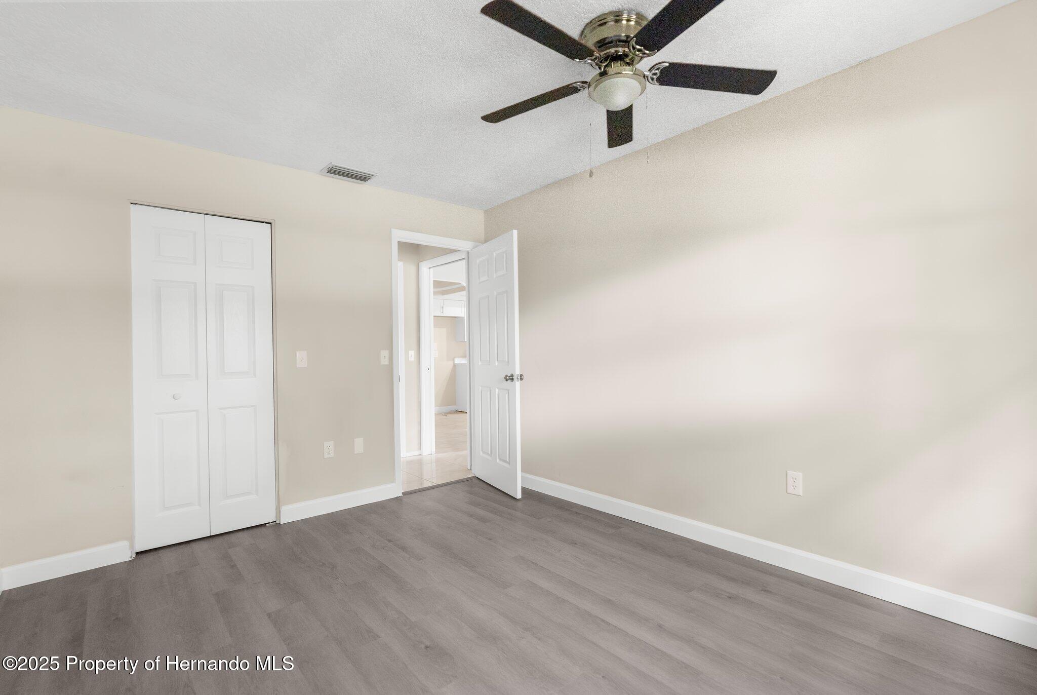 6509 Pine Meadows Drive, Spring Hill, Florida image 12