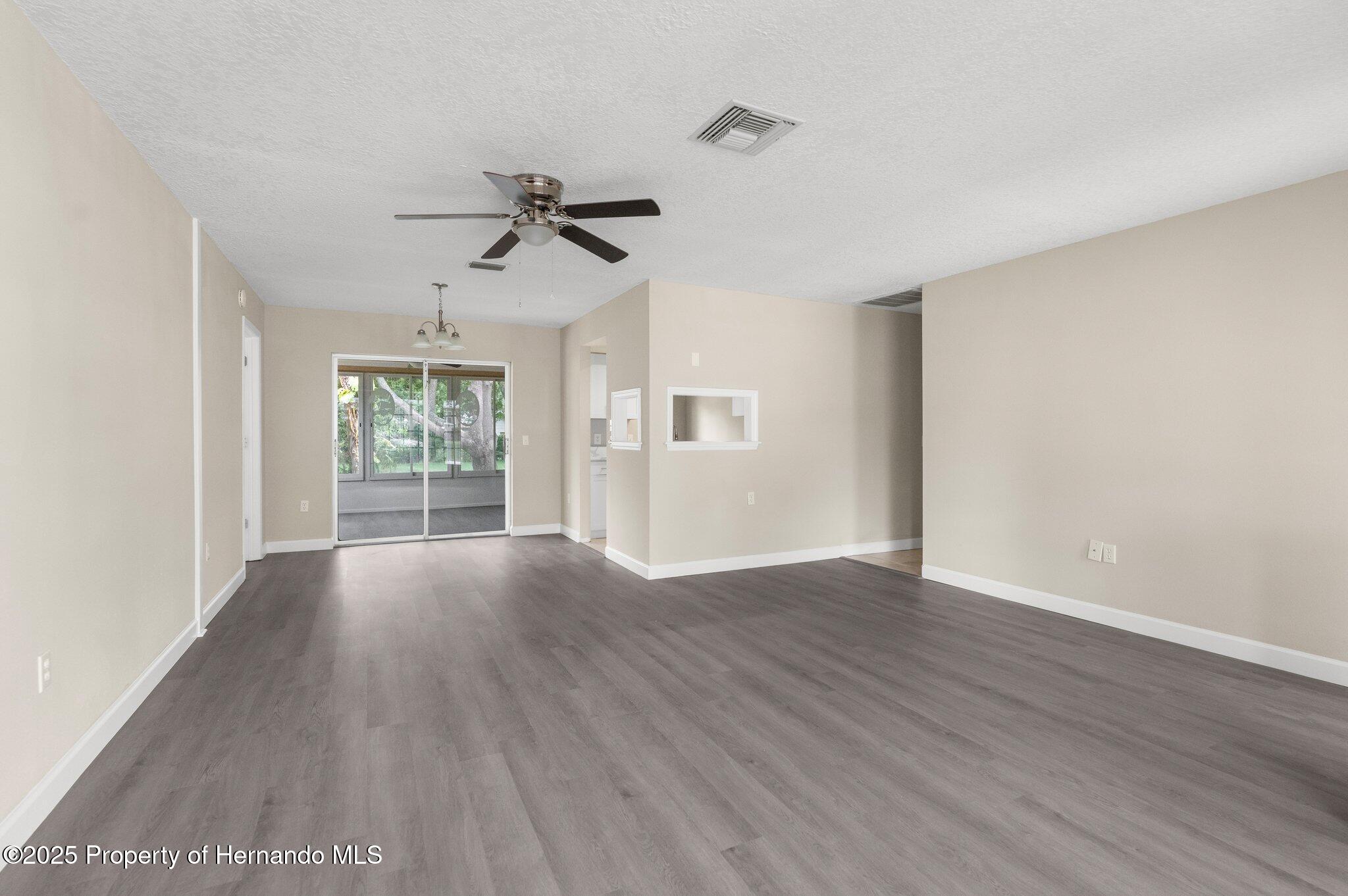 6509 Pine Meadows Drive, Spring Hill, Florida image 21
