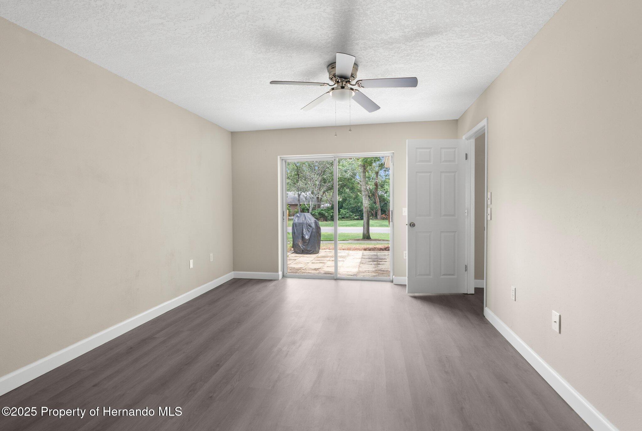 6509 Pine Meadows Drive, Spring Hill, Florida image 14