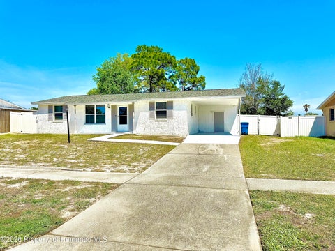 Homes For Sale - 9519 Century Drive<br/> Spring Hill, FL 34608