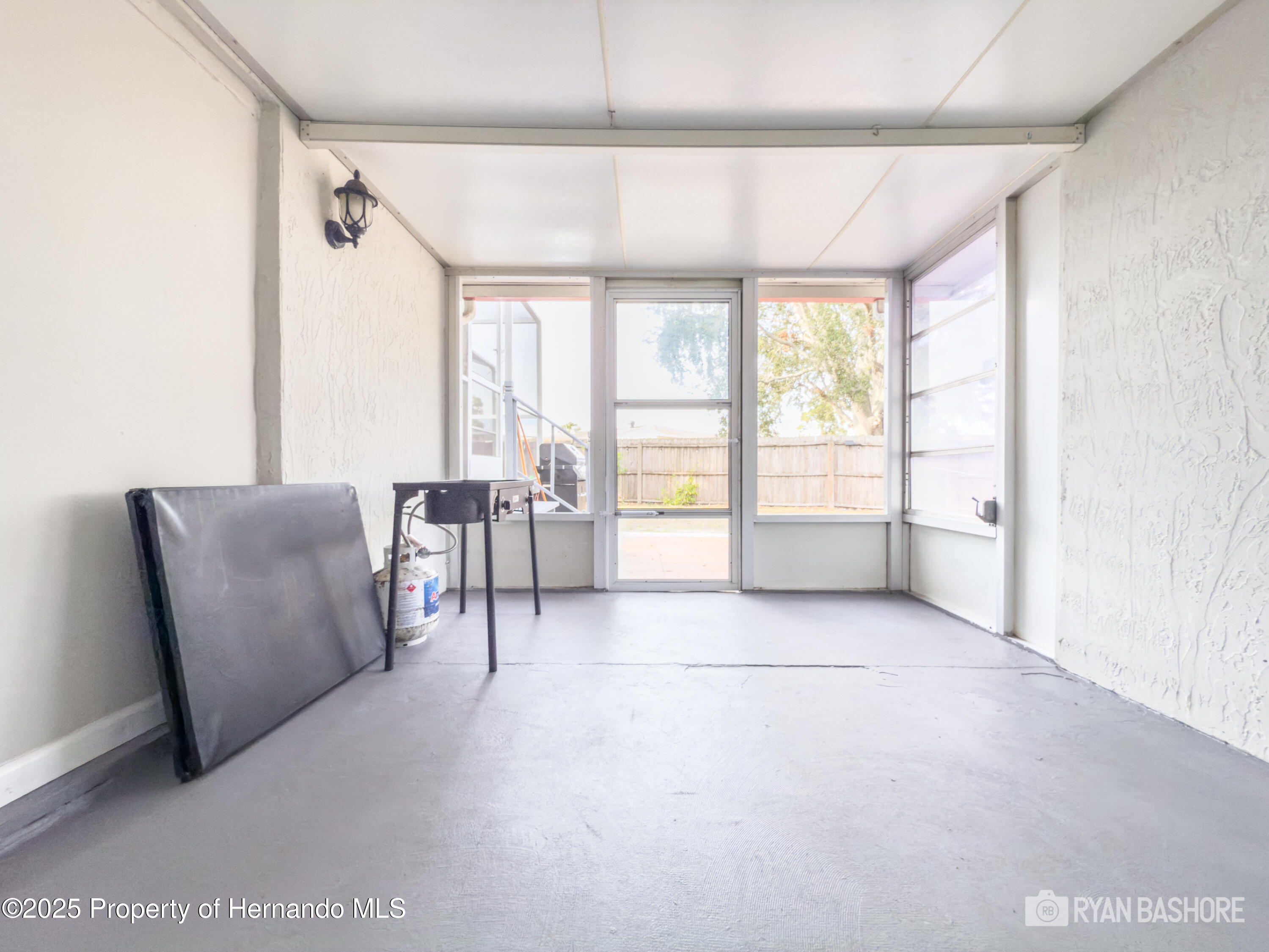 9825 Lakeside Lane, Port Richey, Florida image 31