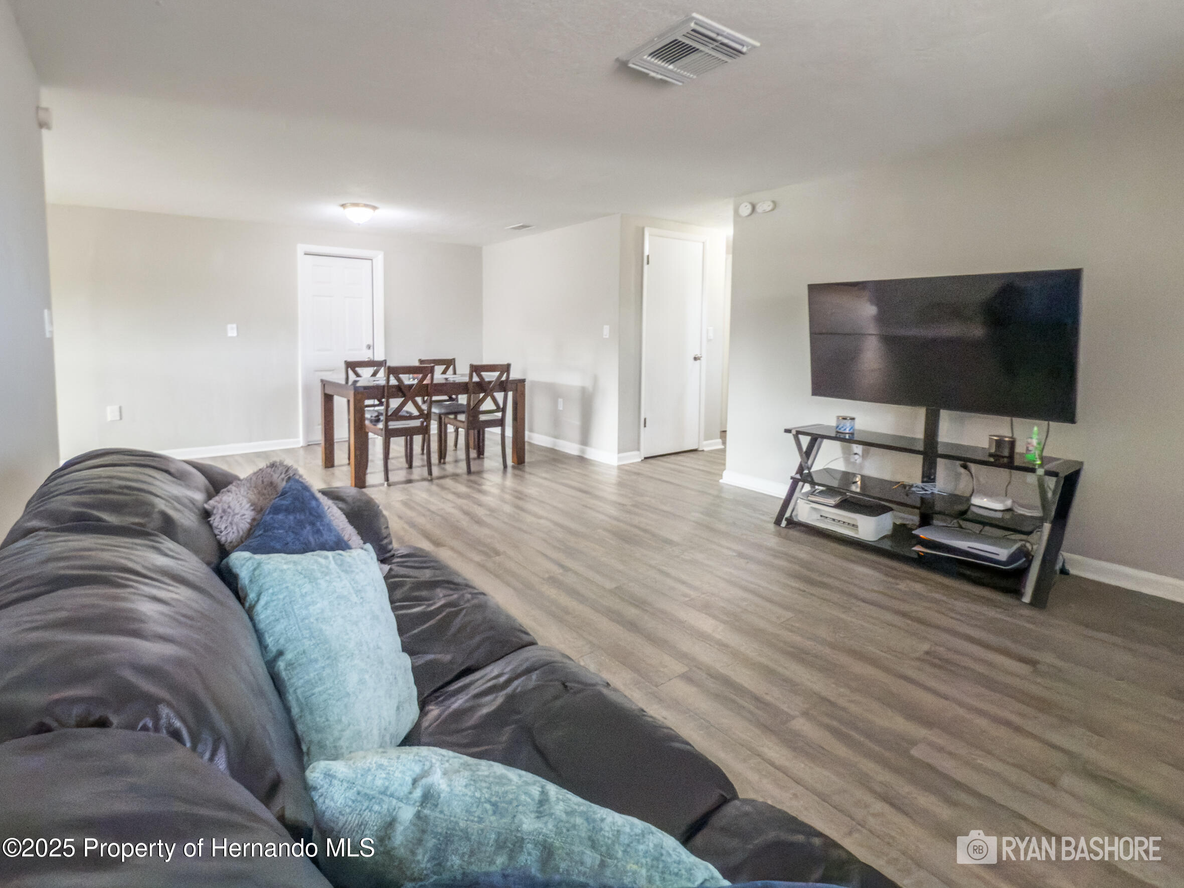 9825 Lakeside Lane, Port Richey, Florida image 12