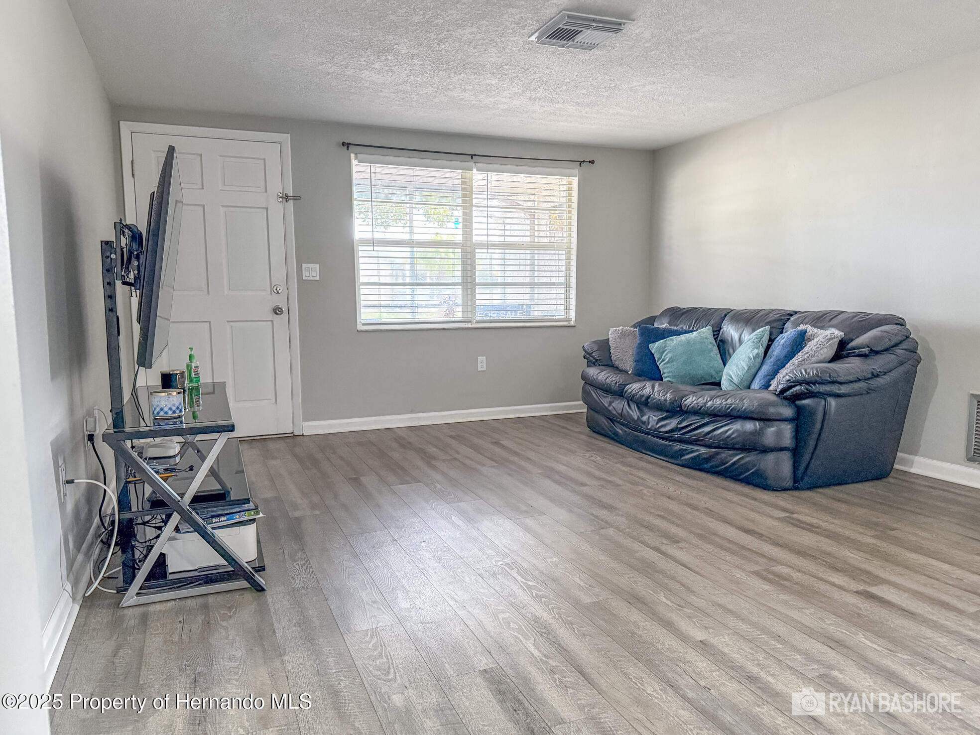 9825 Lakeside Lane, Port Richey, Florida image 8