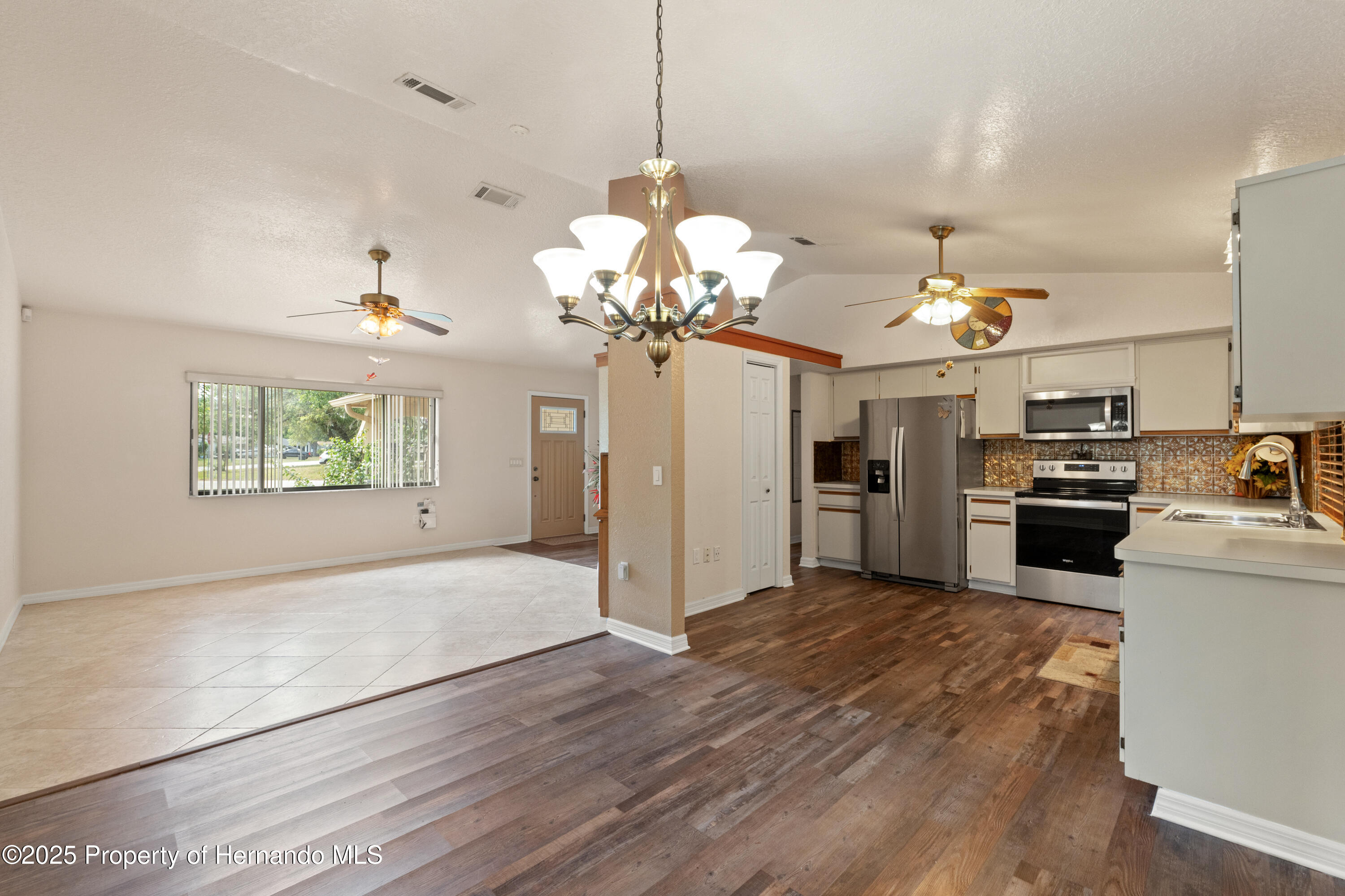 8309 Pebble Street, Spring Hill, Florida image 12