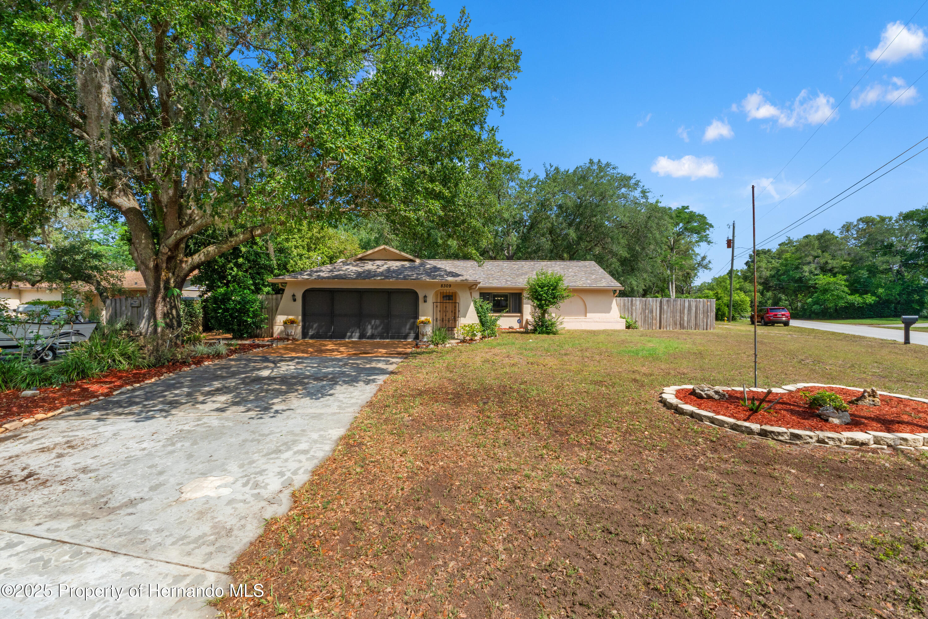 8309 Pebble Street, Spring Hill, Florida image 2