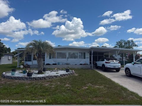 Mobile Home For Sale - 14327 Evermore Street<br/> Brooksville, FL 34613