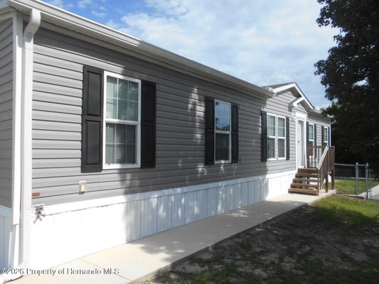 8248 WEATHERFORD AVE, BROOKSVILLE, FL 34613 - Image e9e80e9fd0e77ebf9c1236700c6ab4d1/3910386597