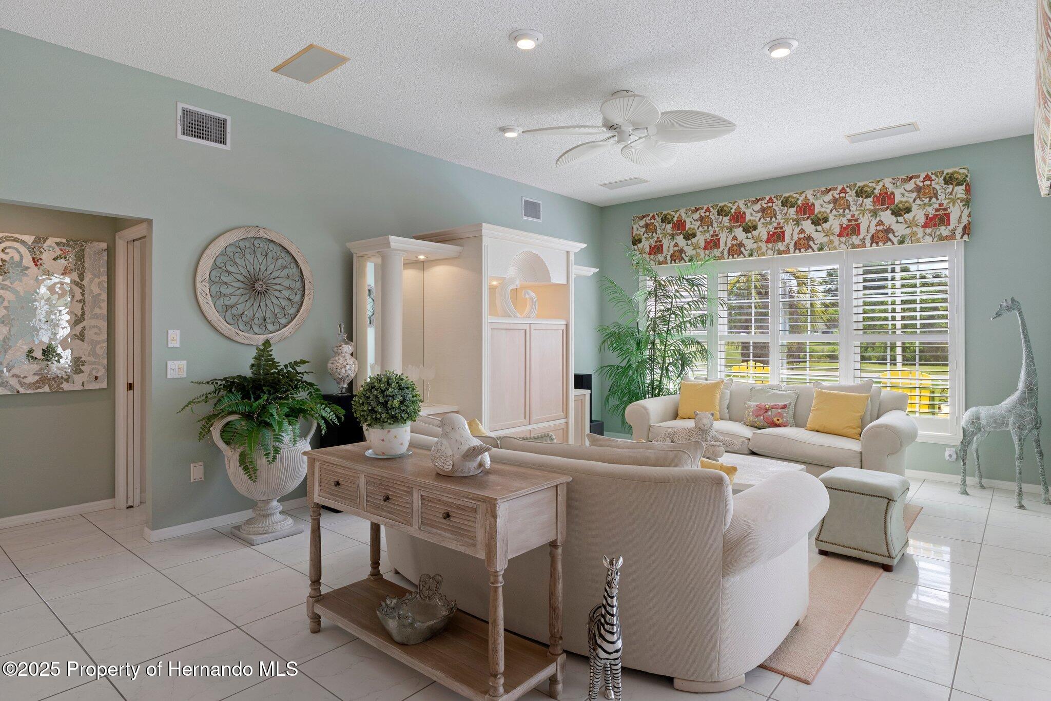 2048 Sparkling Waters Way, Spring Hill, Florida image 34