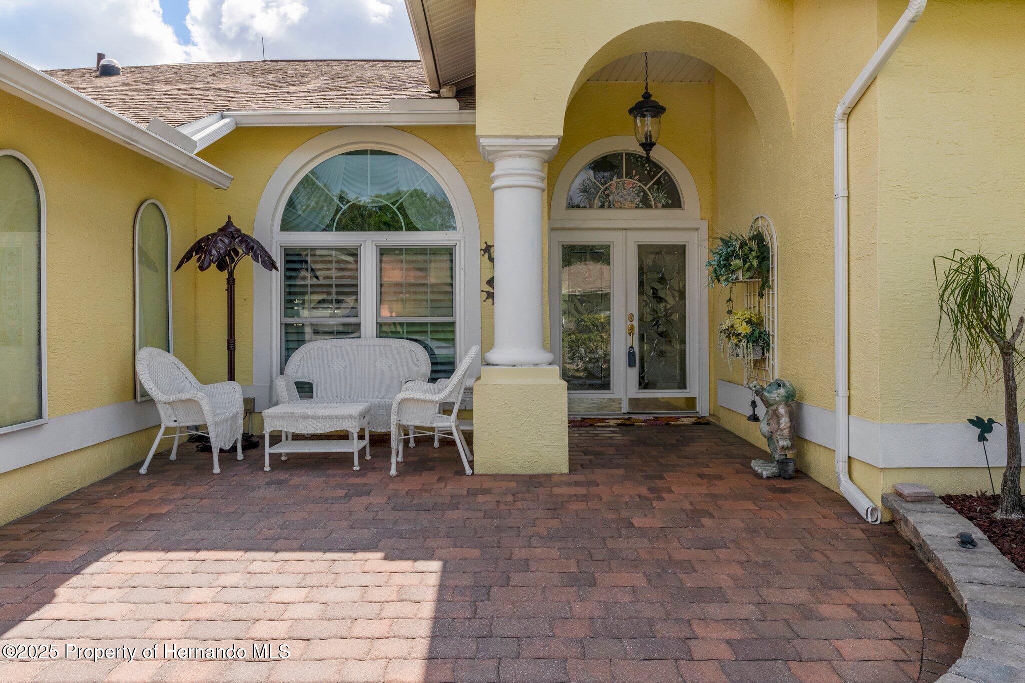 2048 Sparkling Waters Way, Spring Hill, Florida image 16