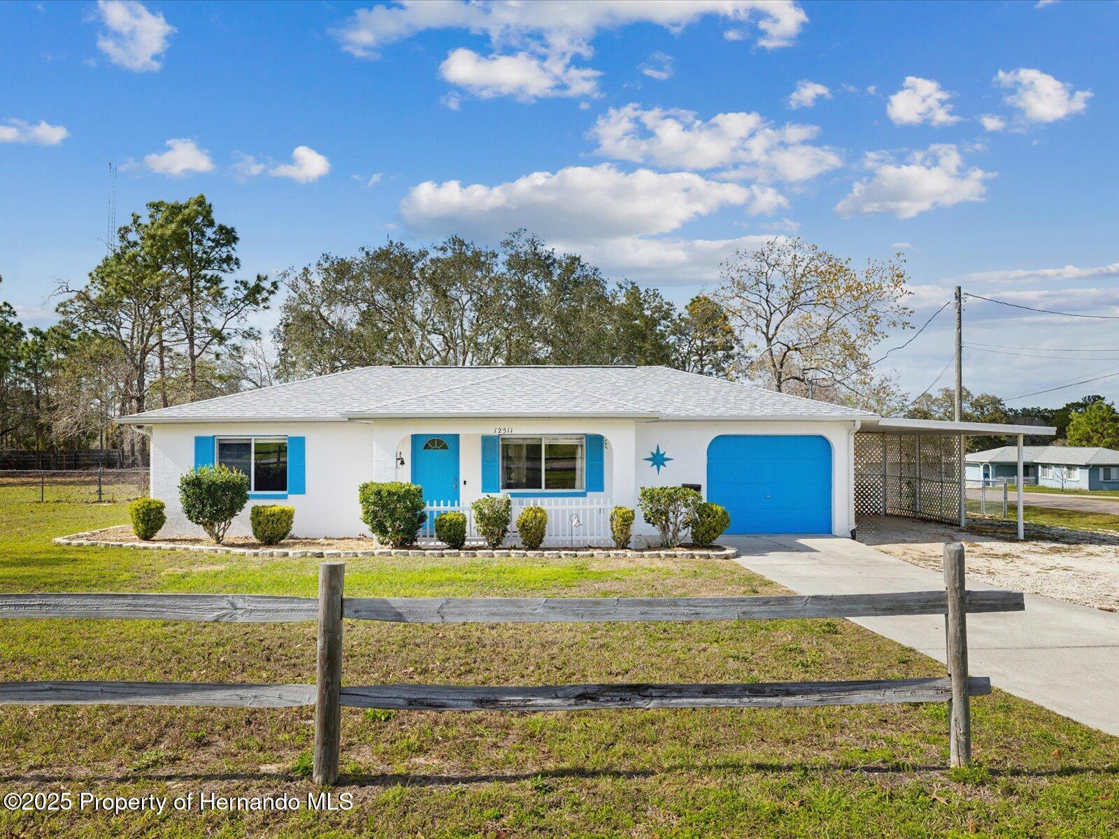 12511 Mountain Dove Road, Weeki Wachee, Florida image 5