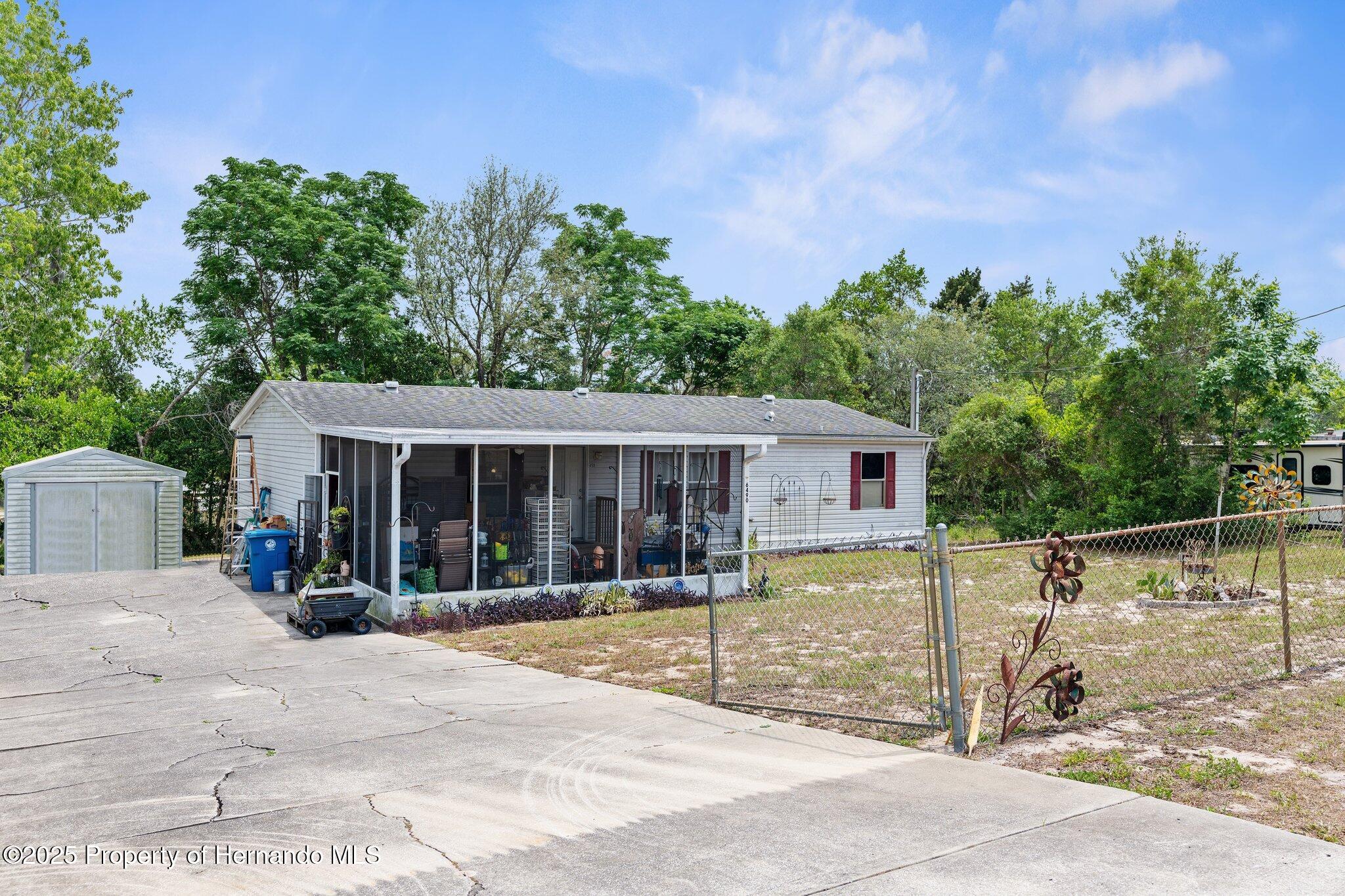 6490 Evanston Street, Weeki Wachee, Florida image 2