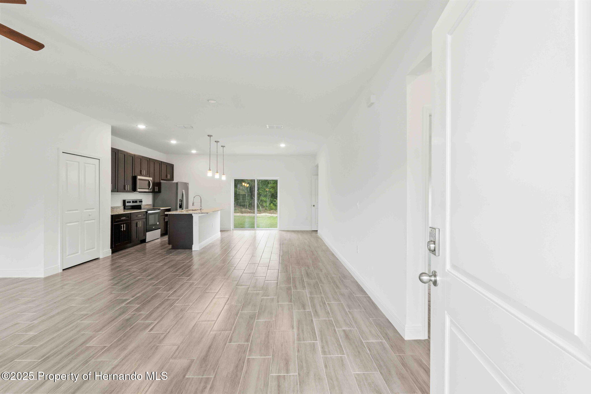 9908 N Essex Terrace, Dunnellon, Florida image 3