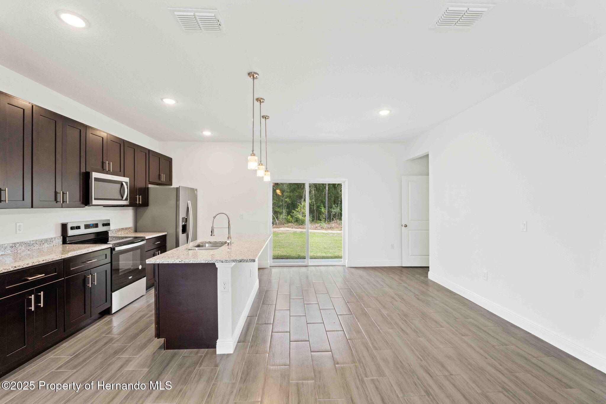 9908 N Essex Terrace, Dunnellon, Florida image 14