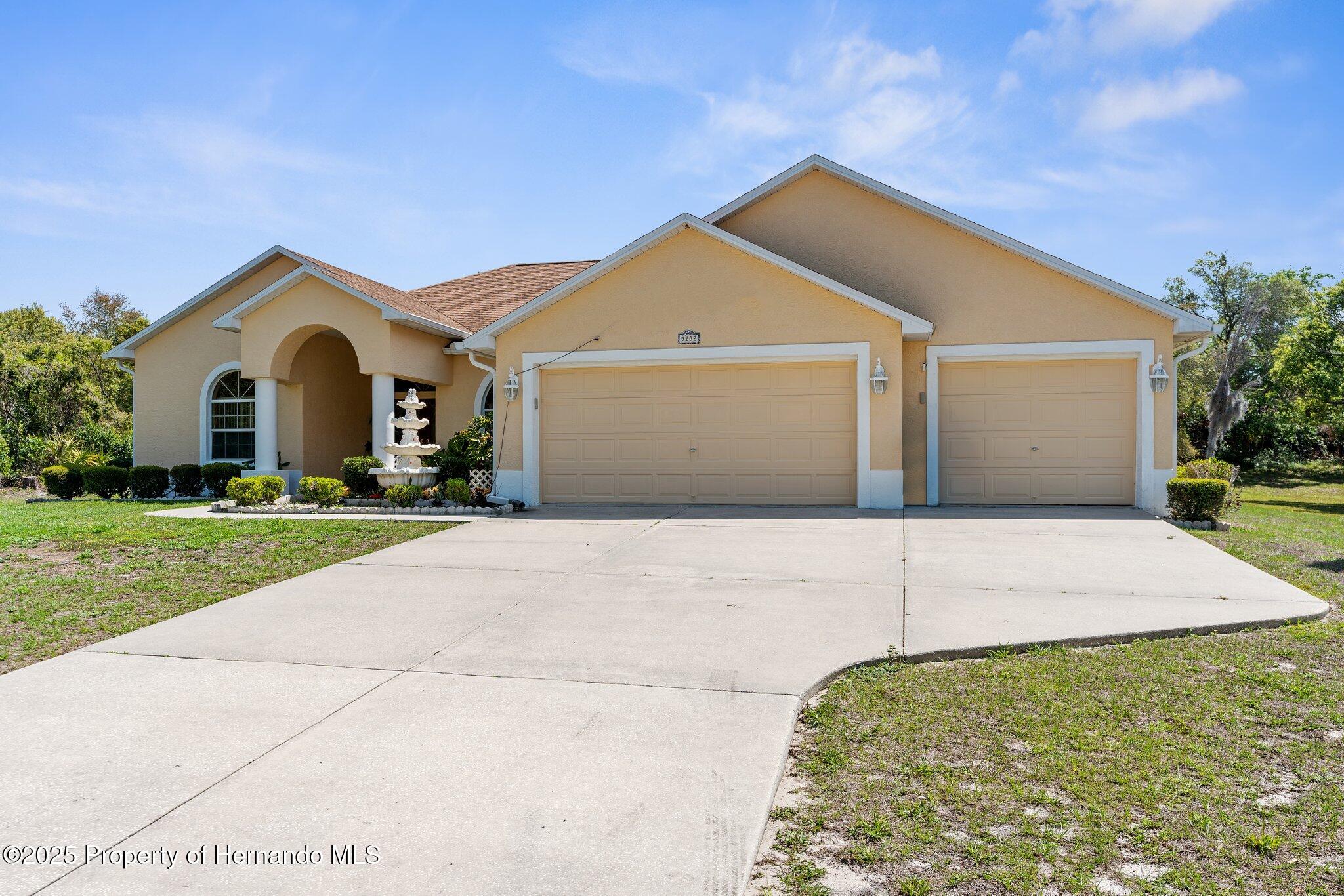 5202 Lydia Court, Spring Hill, Florida image 2