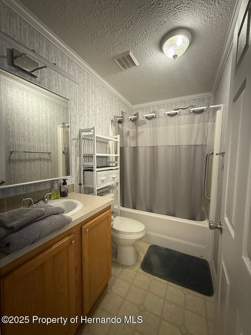 8057 Eastern Cir Drive, Brooksville, Florida image 29