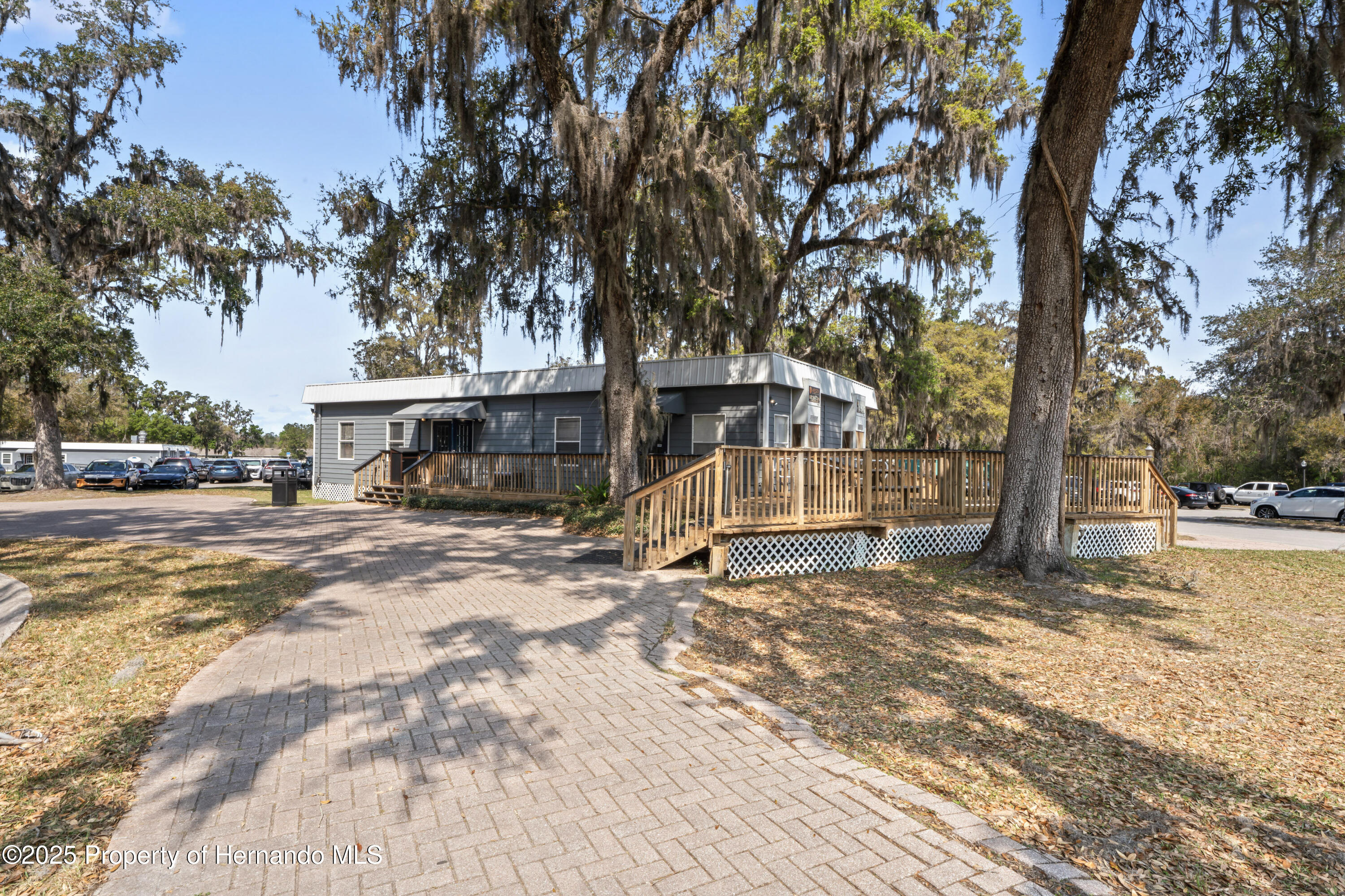 4431 Caliquen Drive, Brooksville, Florida image 48
