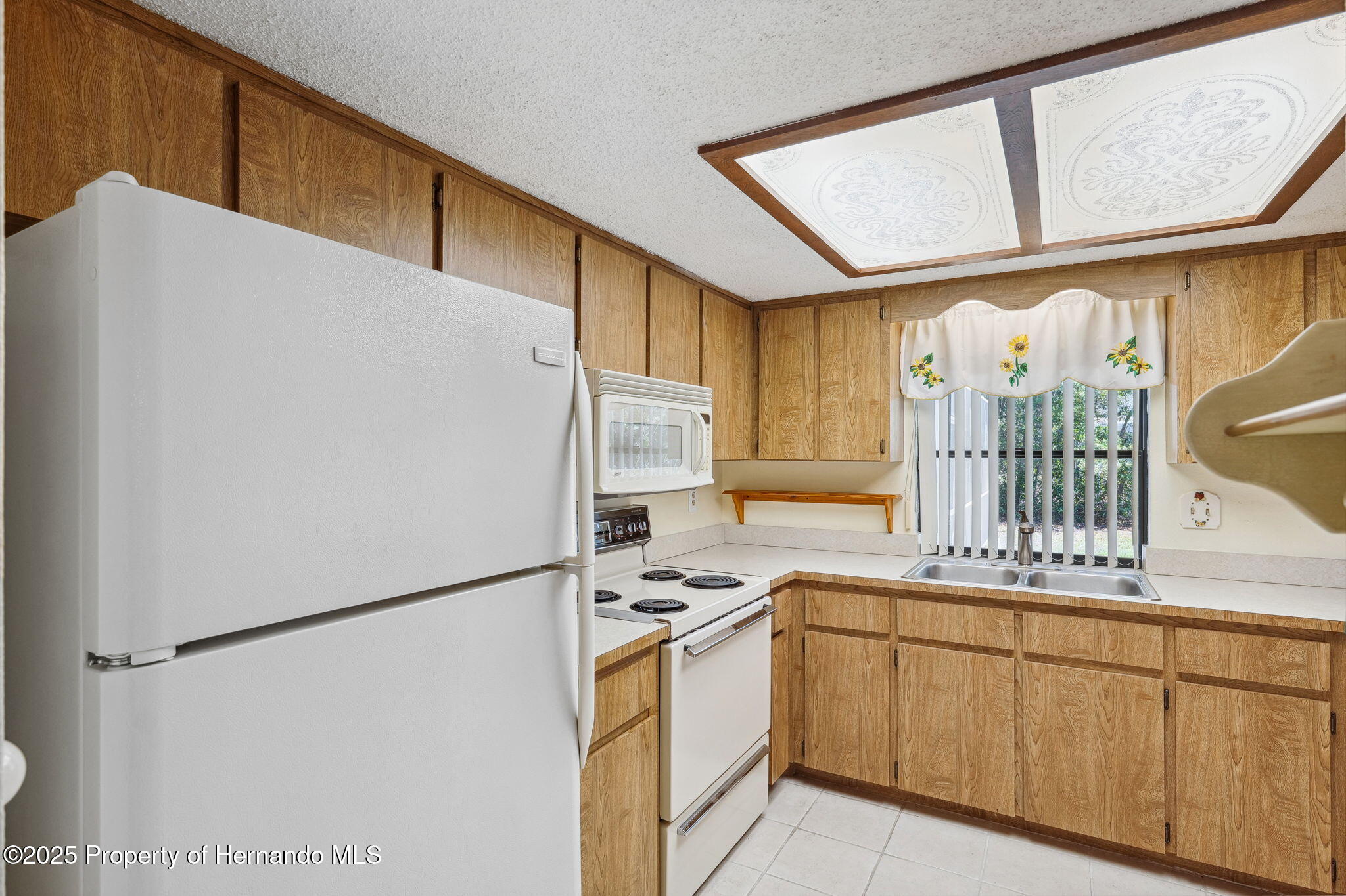 2482 Whitewood Avenue, Spring Hill, Florida image 14