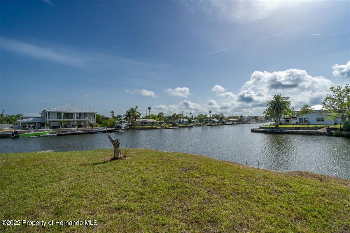 4404 3rd Isle Drive, HERNANDO BEACH, Florida image 3