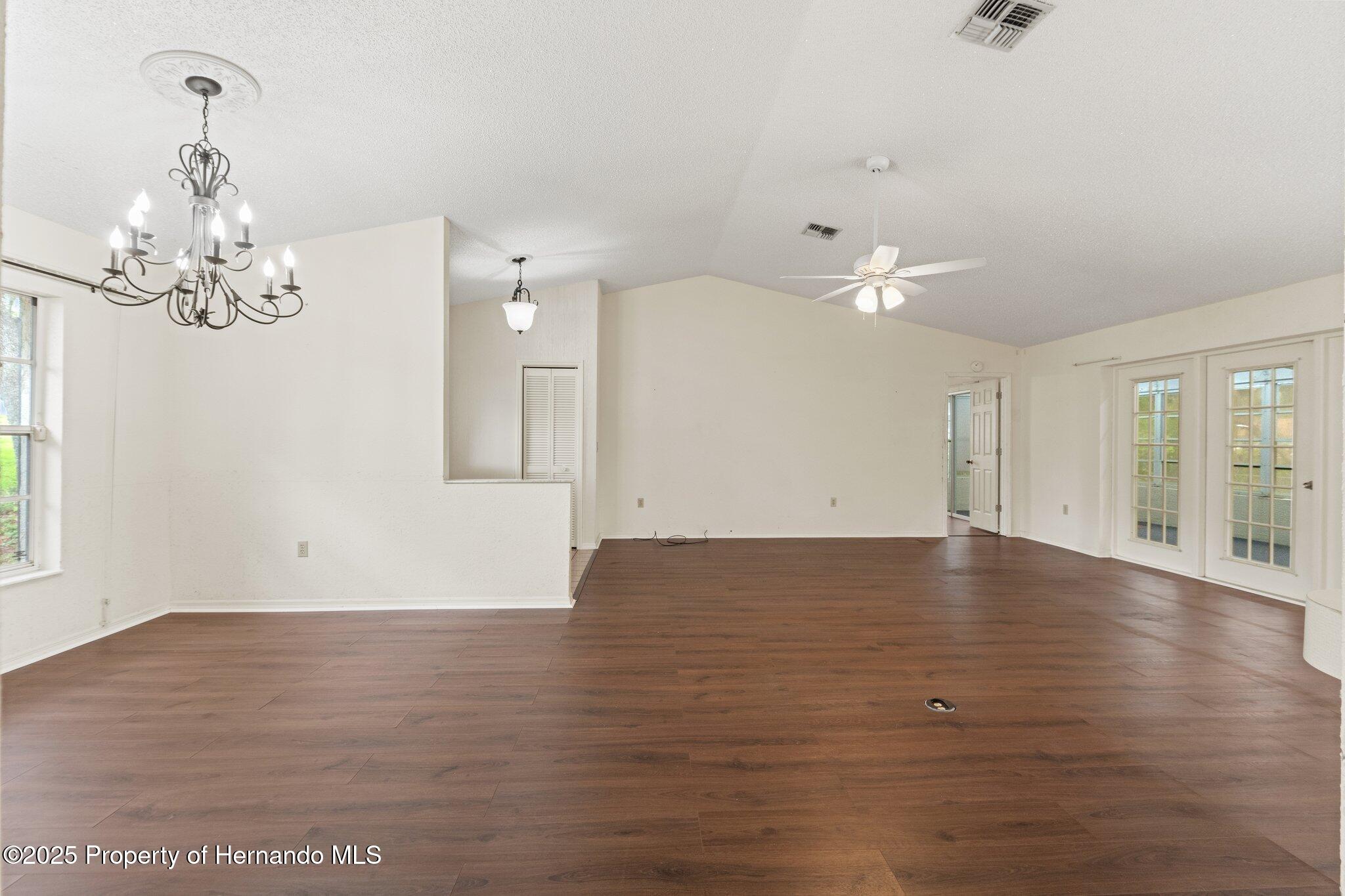 6058 Waycross Drive, Spring Hill, Florida image 6