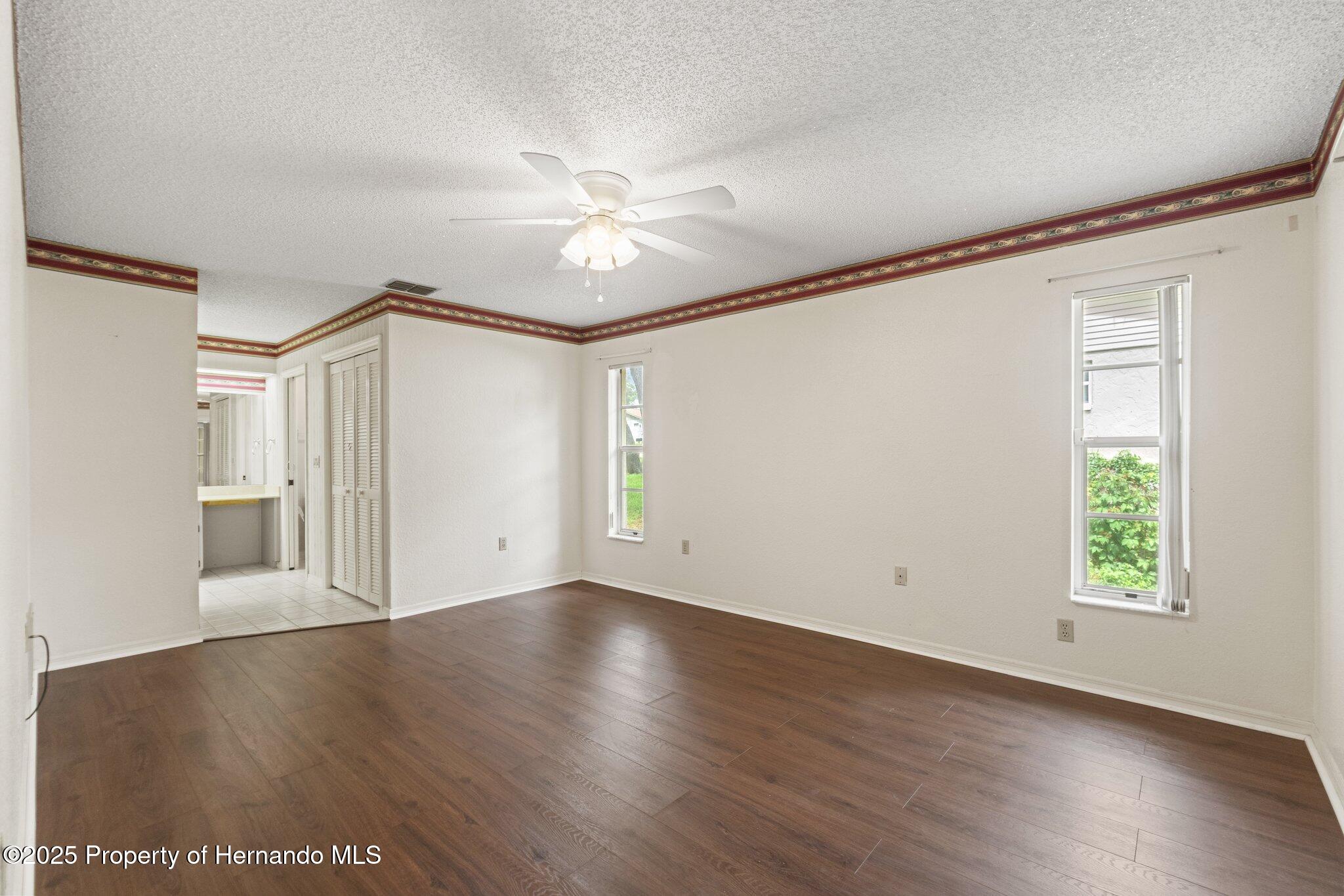 6058 Waycross Drive, Spring Hill, Florida image 8