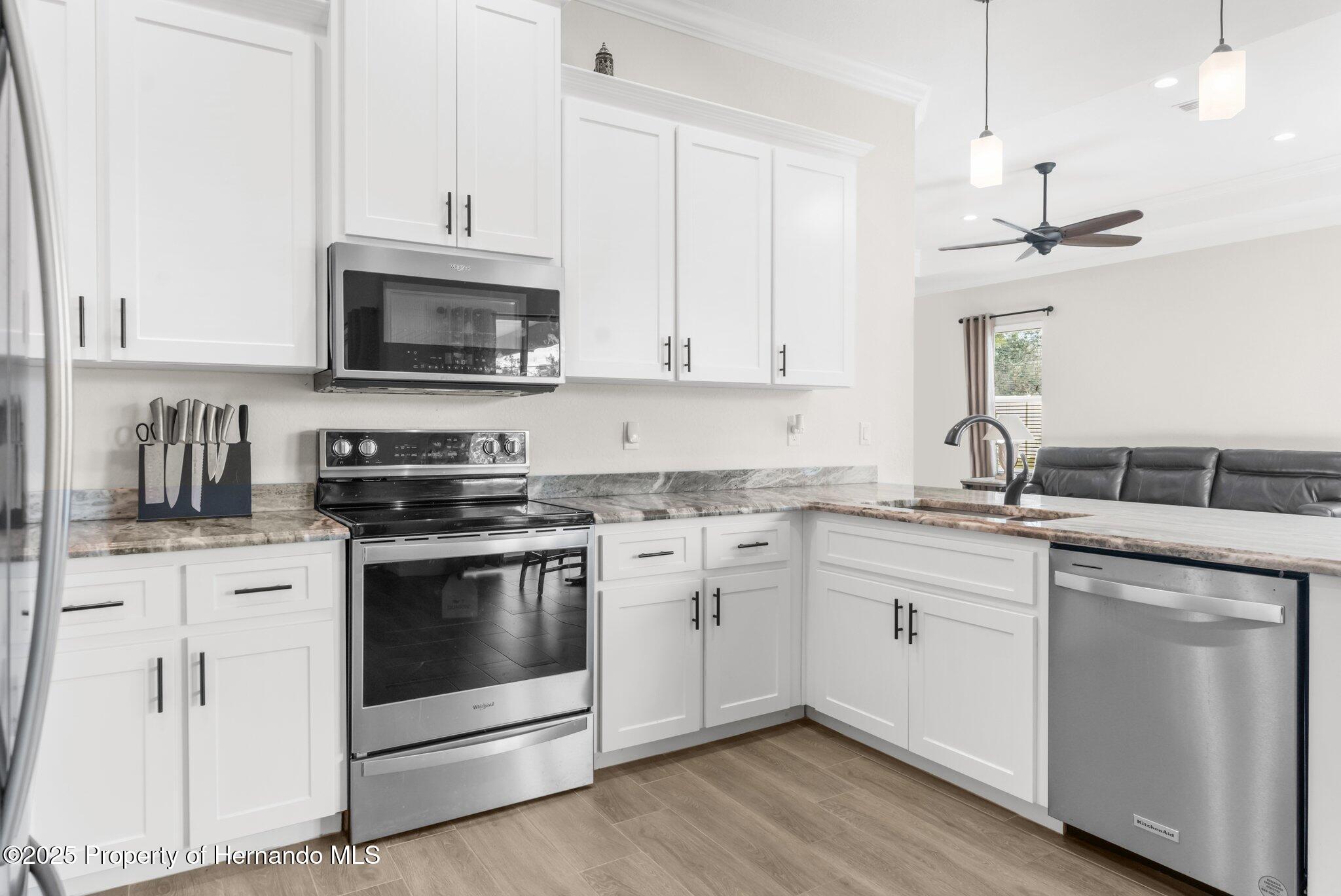 13254 Kitty Road, Weeki Wachee, Florida image 12