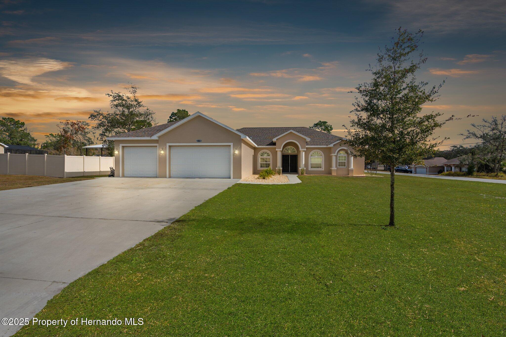 13254 Kitty Road, Weeki Wachee, Florida image 1