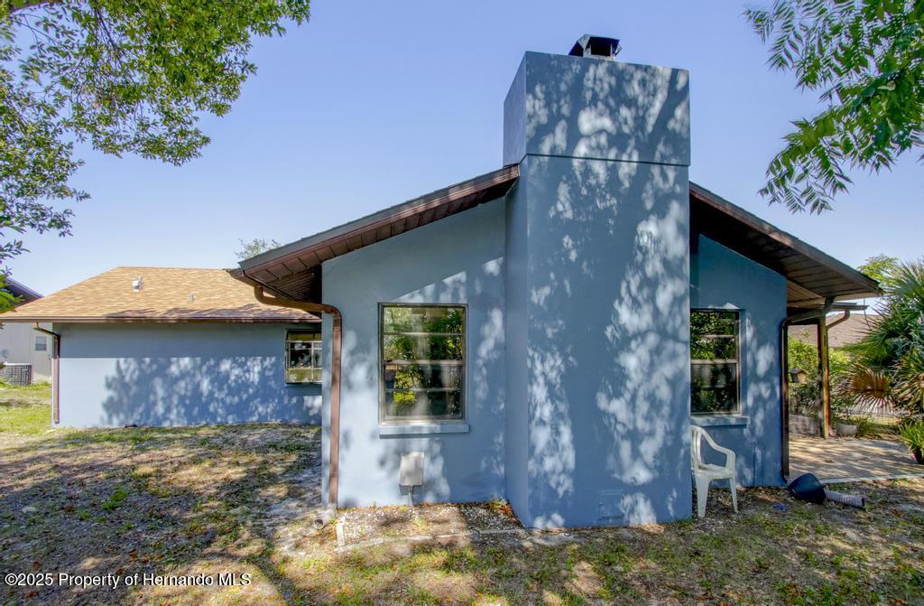 8664 Heather Boulevard, Weeki Wachee, Florida image 29