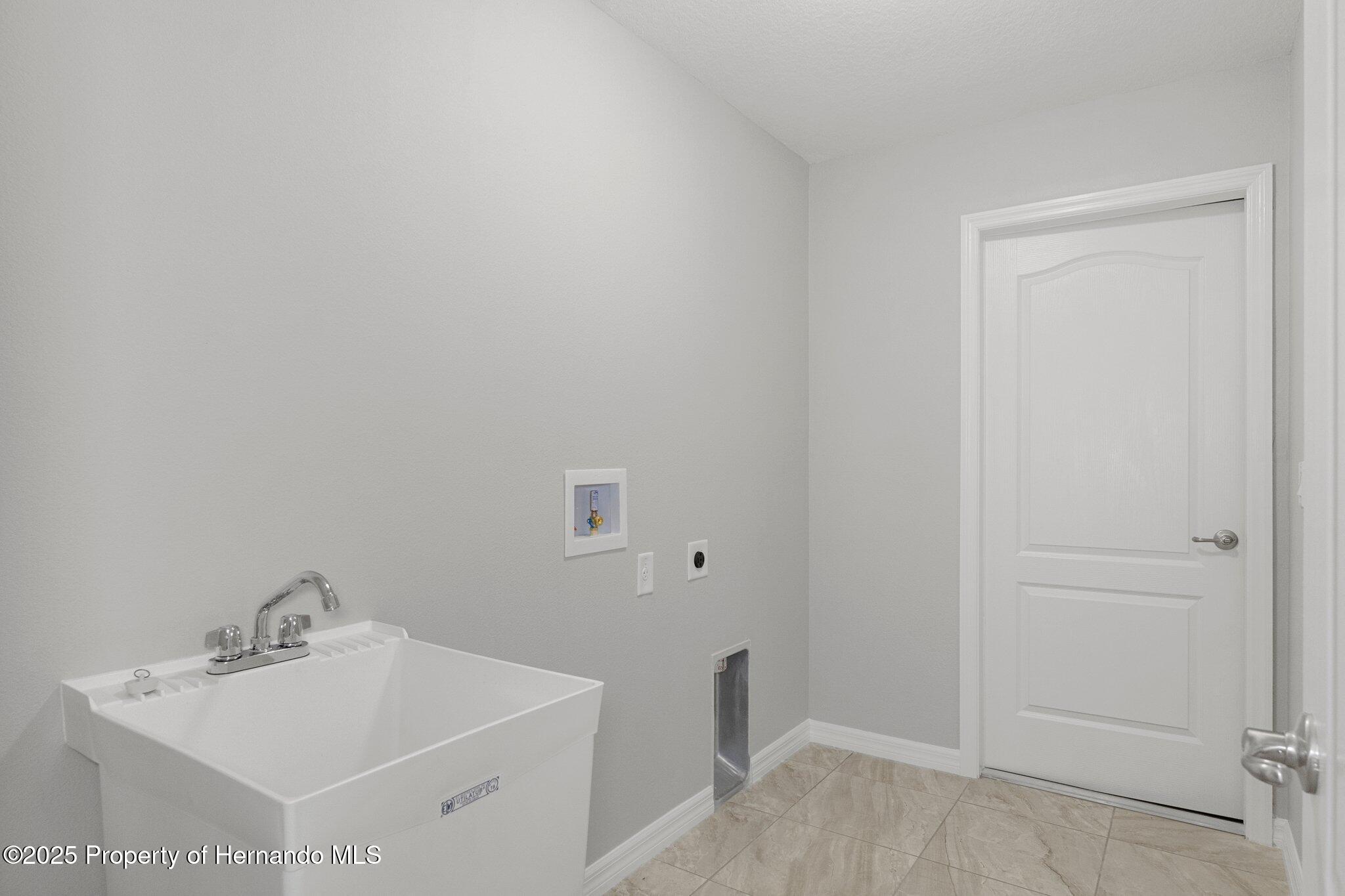 13066 Nusser Avenue, Weeki Wachee, Florida image 35