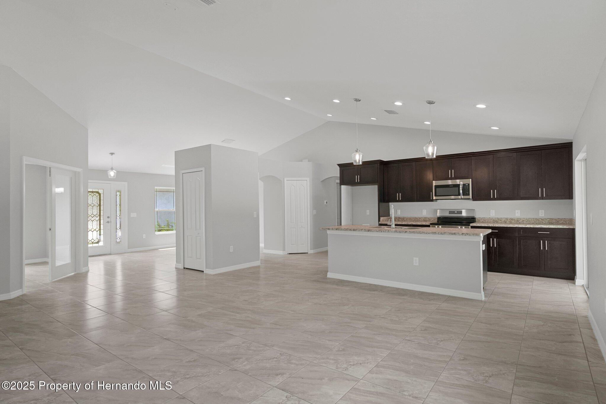 13066 Nusser Avenue, Weeki Wachee, Florida image 8
