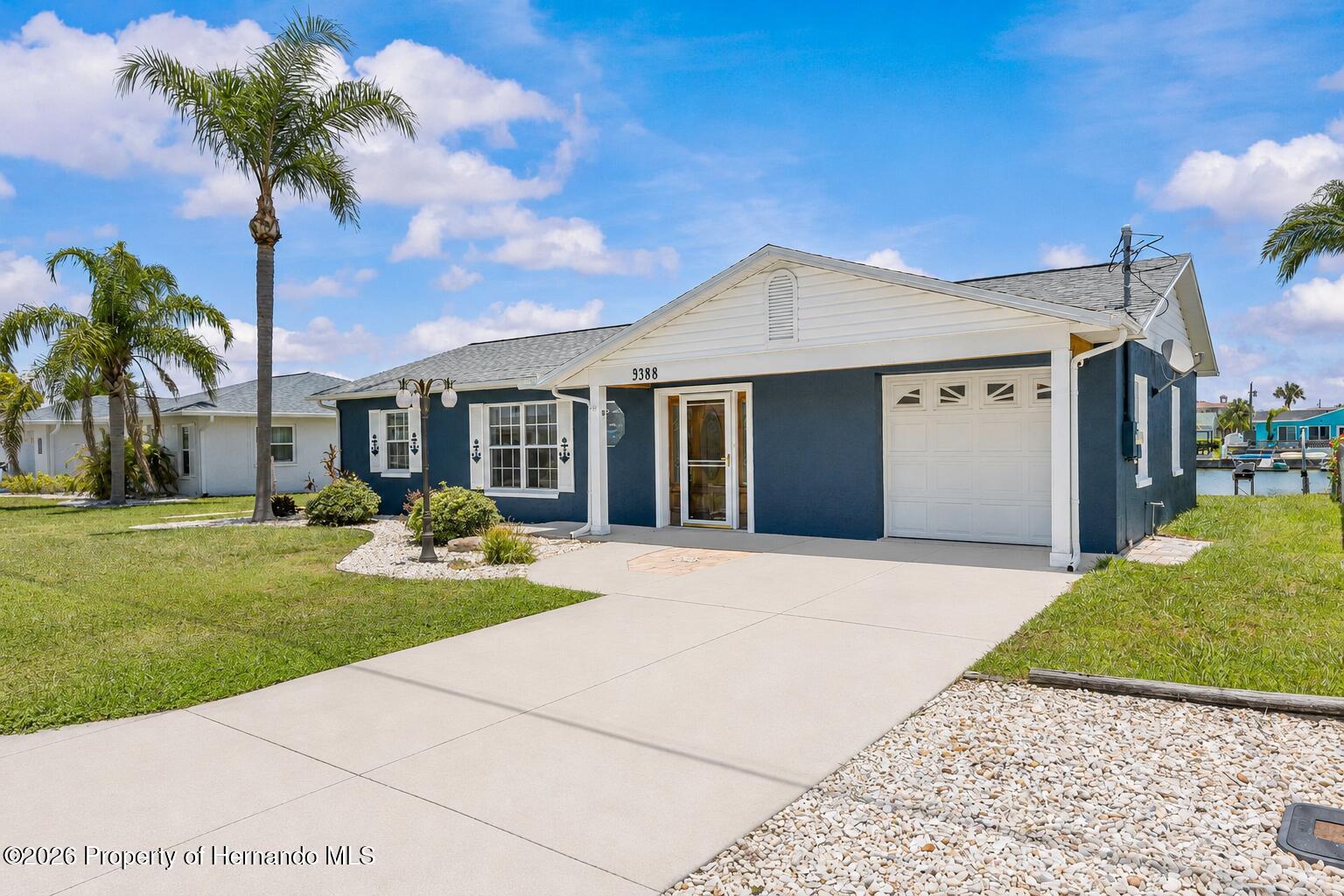 3388 Oleander Drive