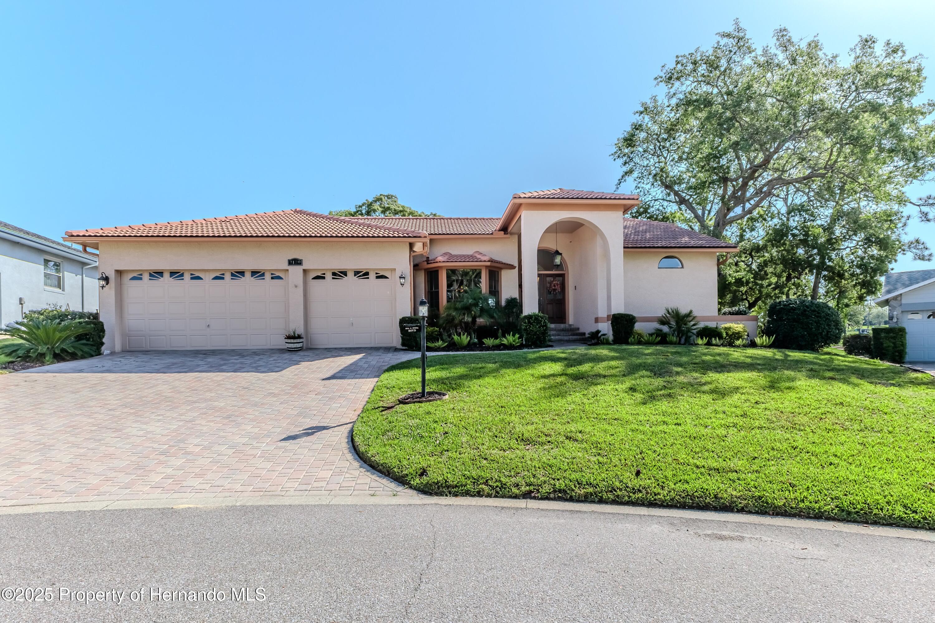 7129 Myrtlewood Lane, Spring Hill, Florida image 1