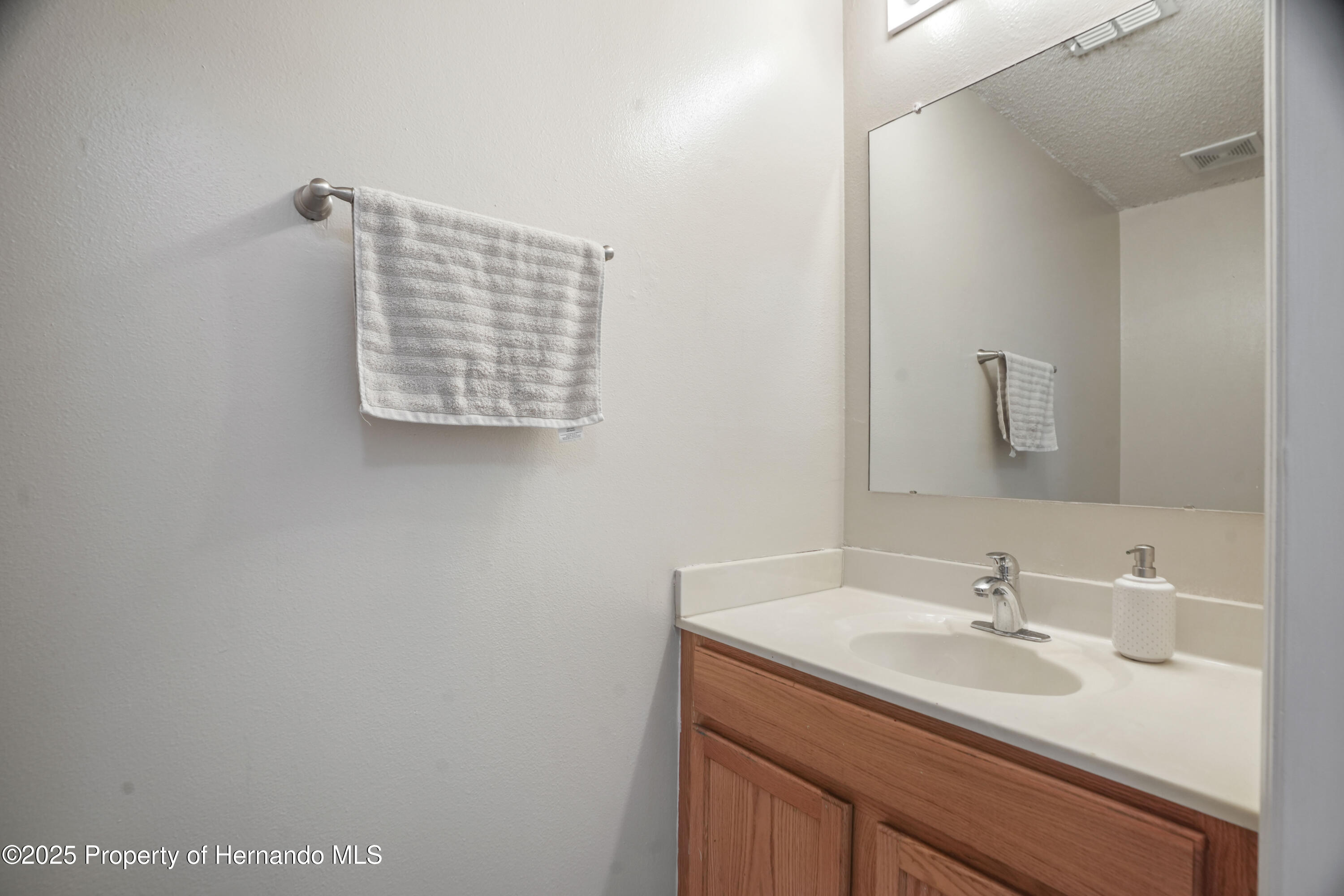 8388 Maltby Road, Spring Hill, Florida image 12