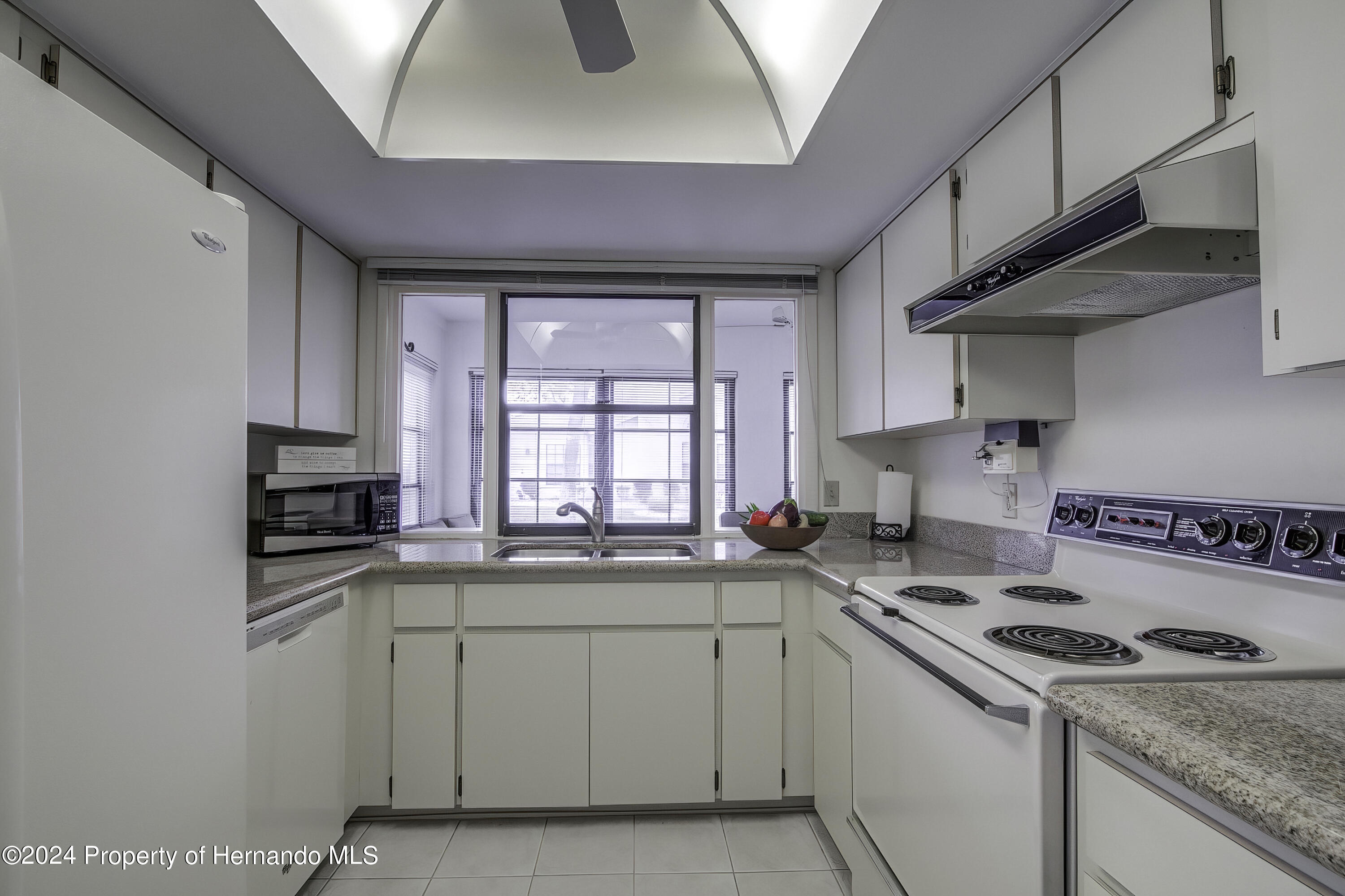 Spring Hill, Florida 34606, United States, 2 Bedrooms Bedrooms, ,2 BathroomsBathrooms,Residential,Active,206021