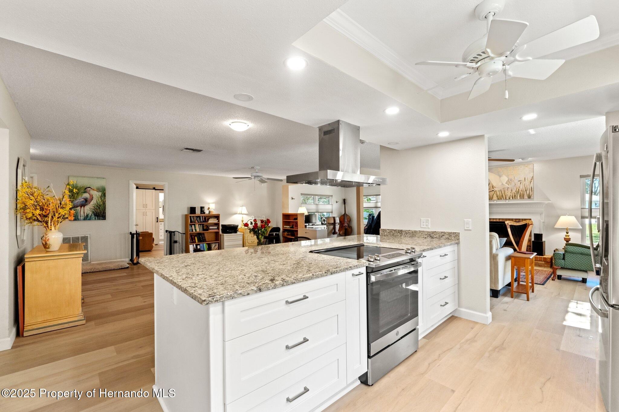 2350 Masters Court, Spring Hill, Florida image 15