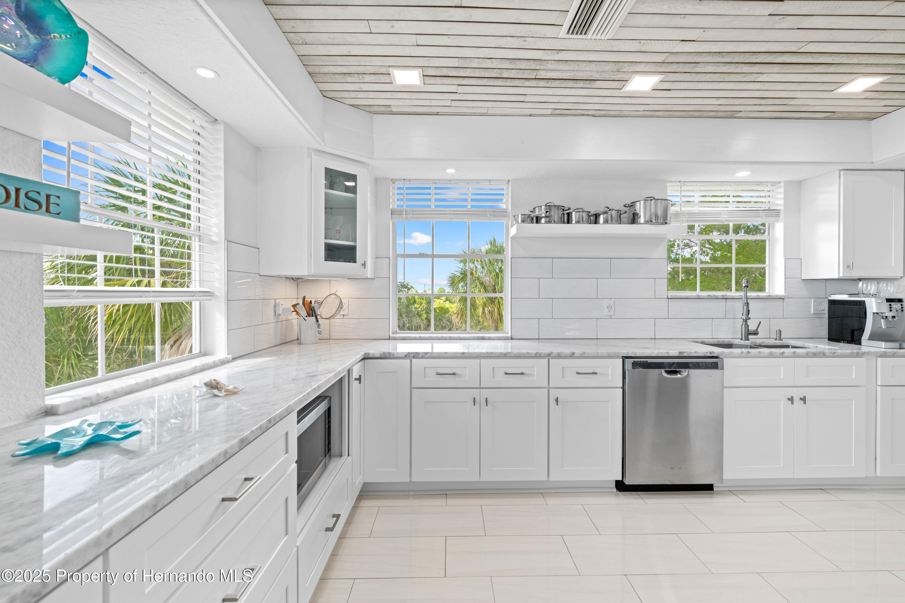 8717 Betty Street, Port Richey, Florida image 15