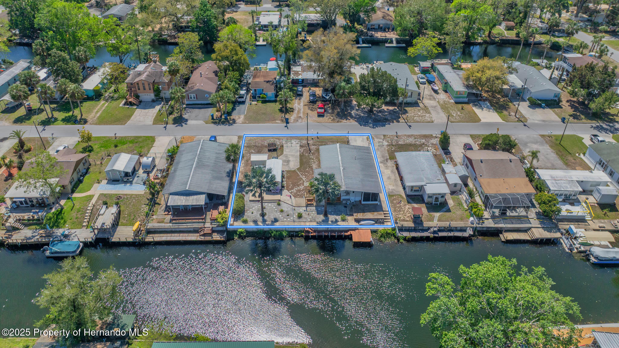 6448 W Richard Drive, Weeki Wachee, Florida image 1