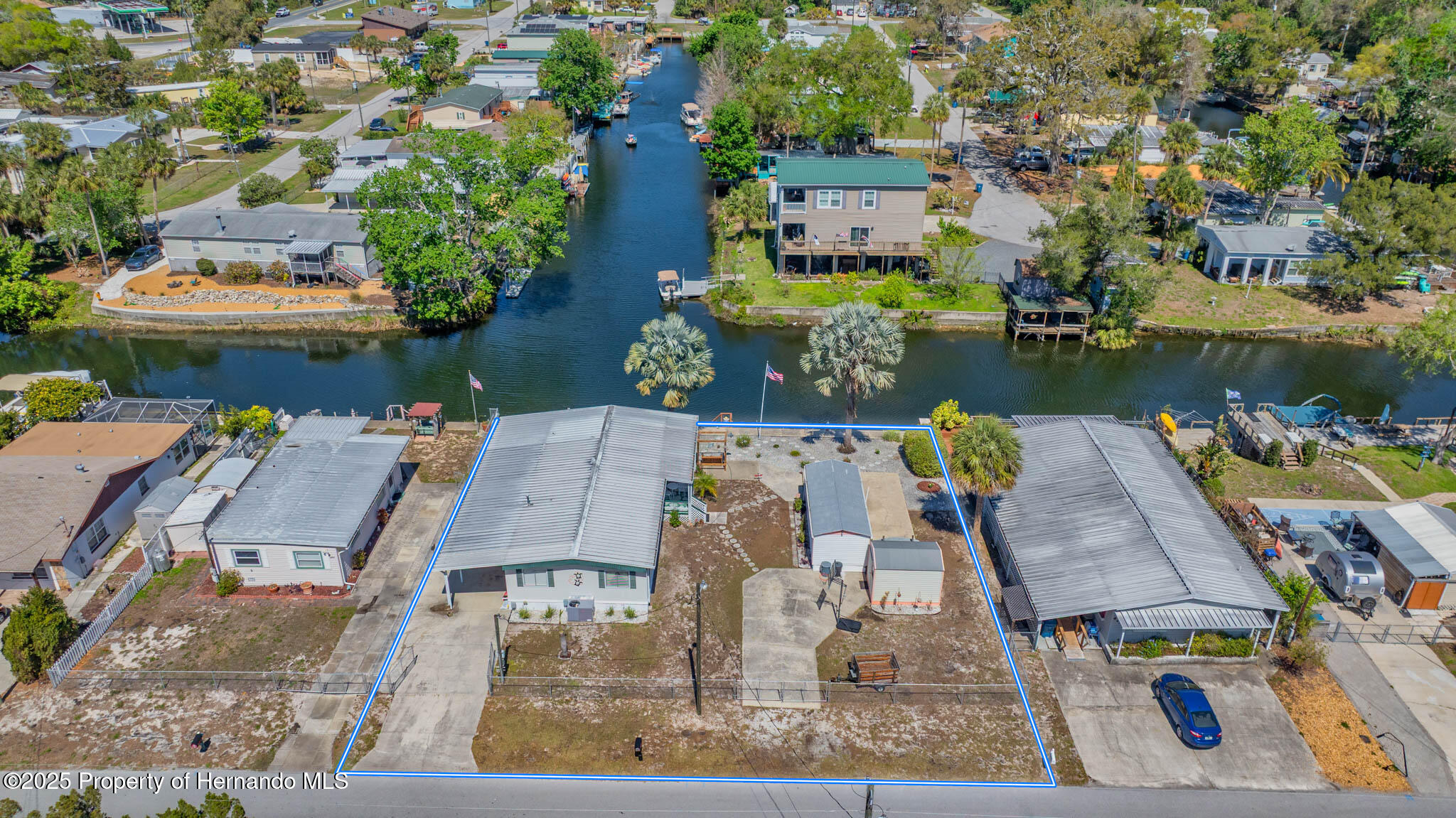 6448 W Richard Drive, Weeki Wachee, Florida image 3