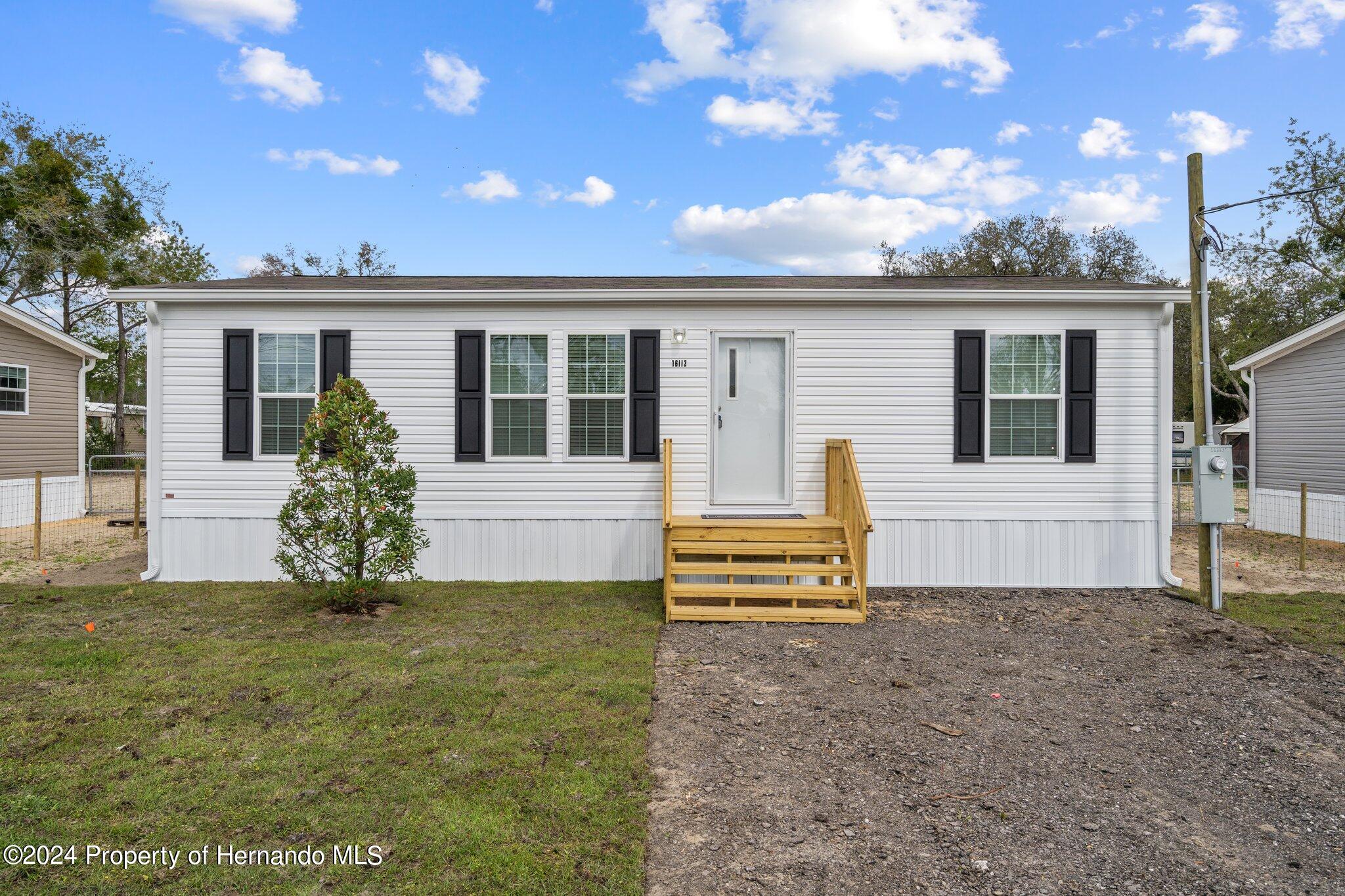 Spring Hill, Florida 34604, United States, 3 Bedrooms Bedrooms, ,2 BathroomsBathrooms,Residential,Pending,33065