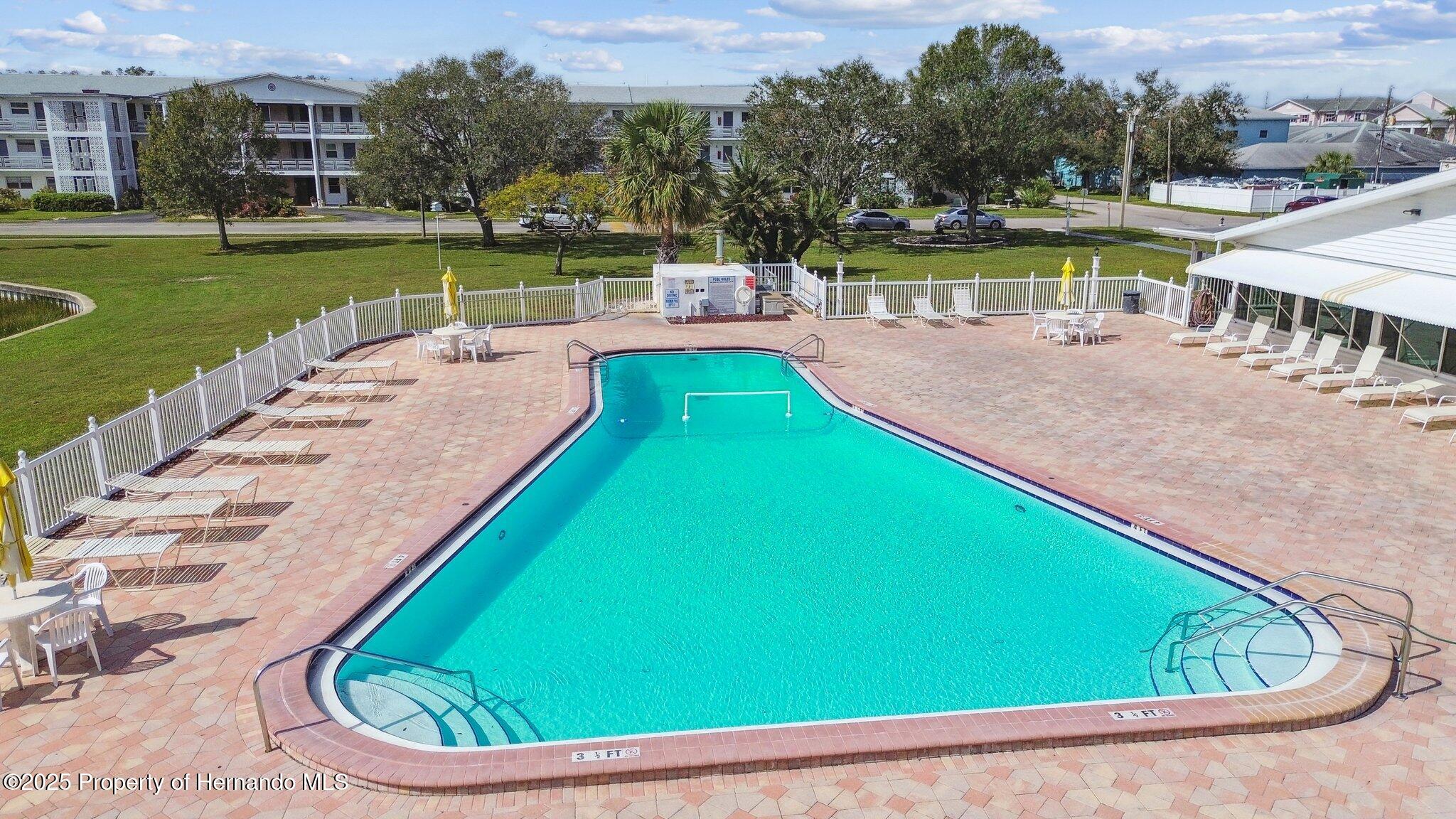 1900 59th Avenue #108, Saint Petersburg, Florida image 6